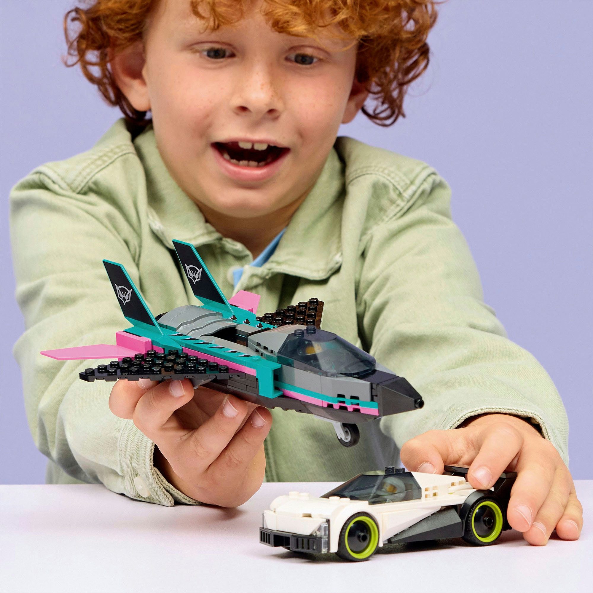 LEGO® Düsenflieger vs. Rennauto (60489), LEGO City Konstruktionsspielsteine, (259 St), Made in Europe – Bild 2 von 5
