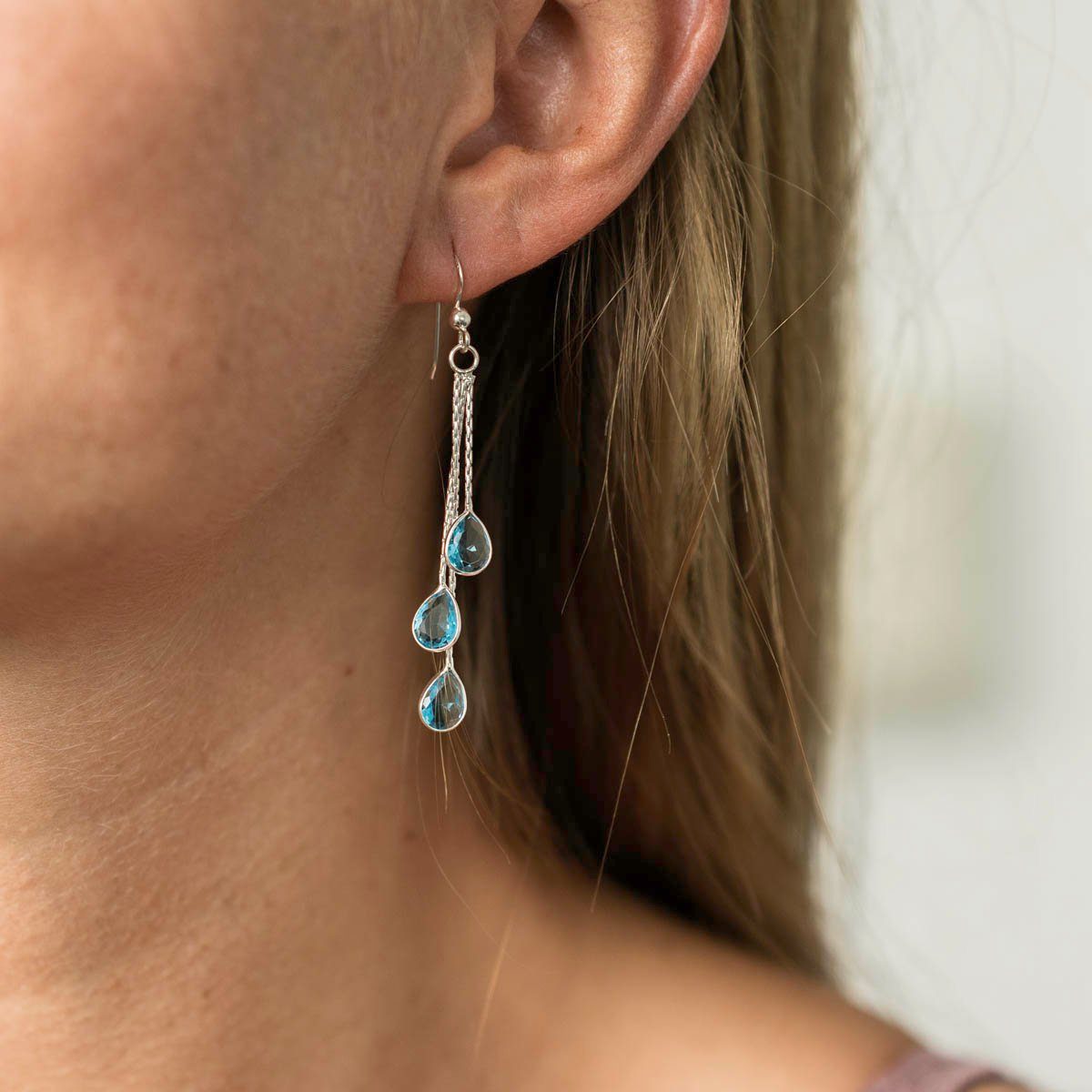 Materia Paar Ohrhänger Damen Tropfen Ohrhänger Zirkonia Hellblau SO-277, 92 günstig online kaufen