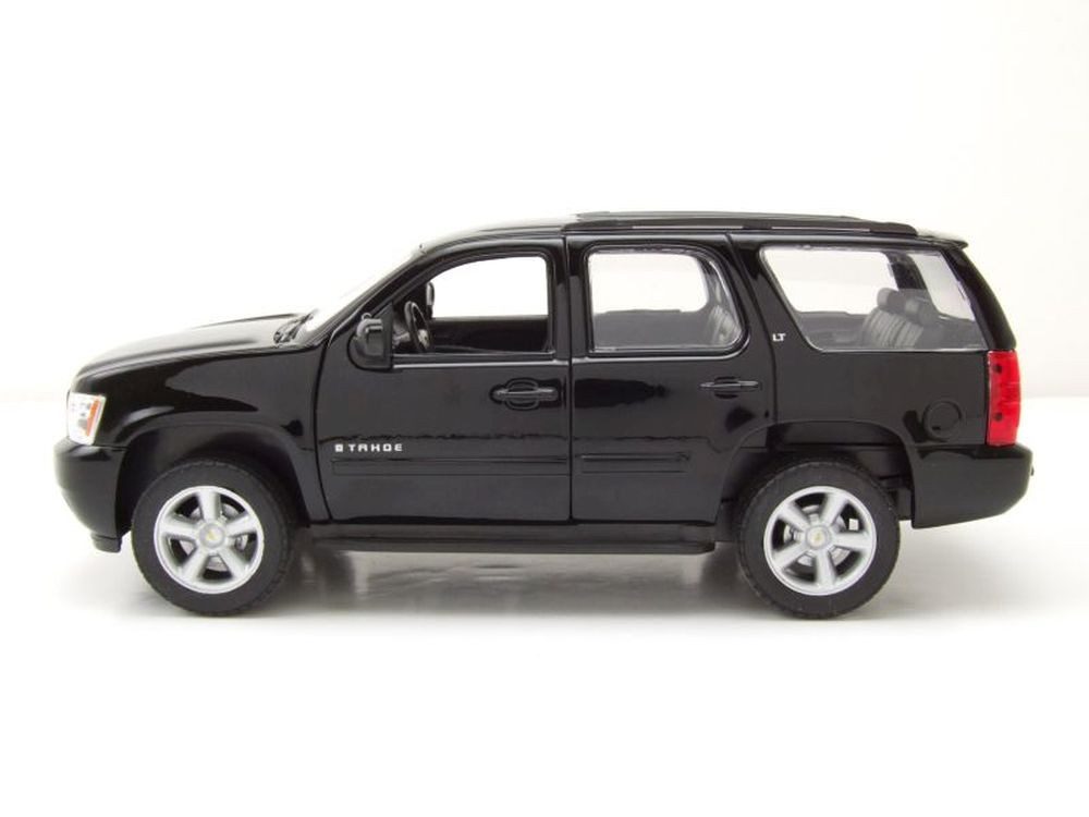 Welly Modellauto Chevrolet Tahoe 2008 schwarz, Maßstab 1:24