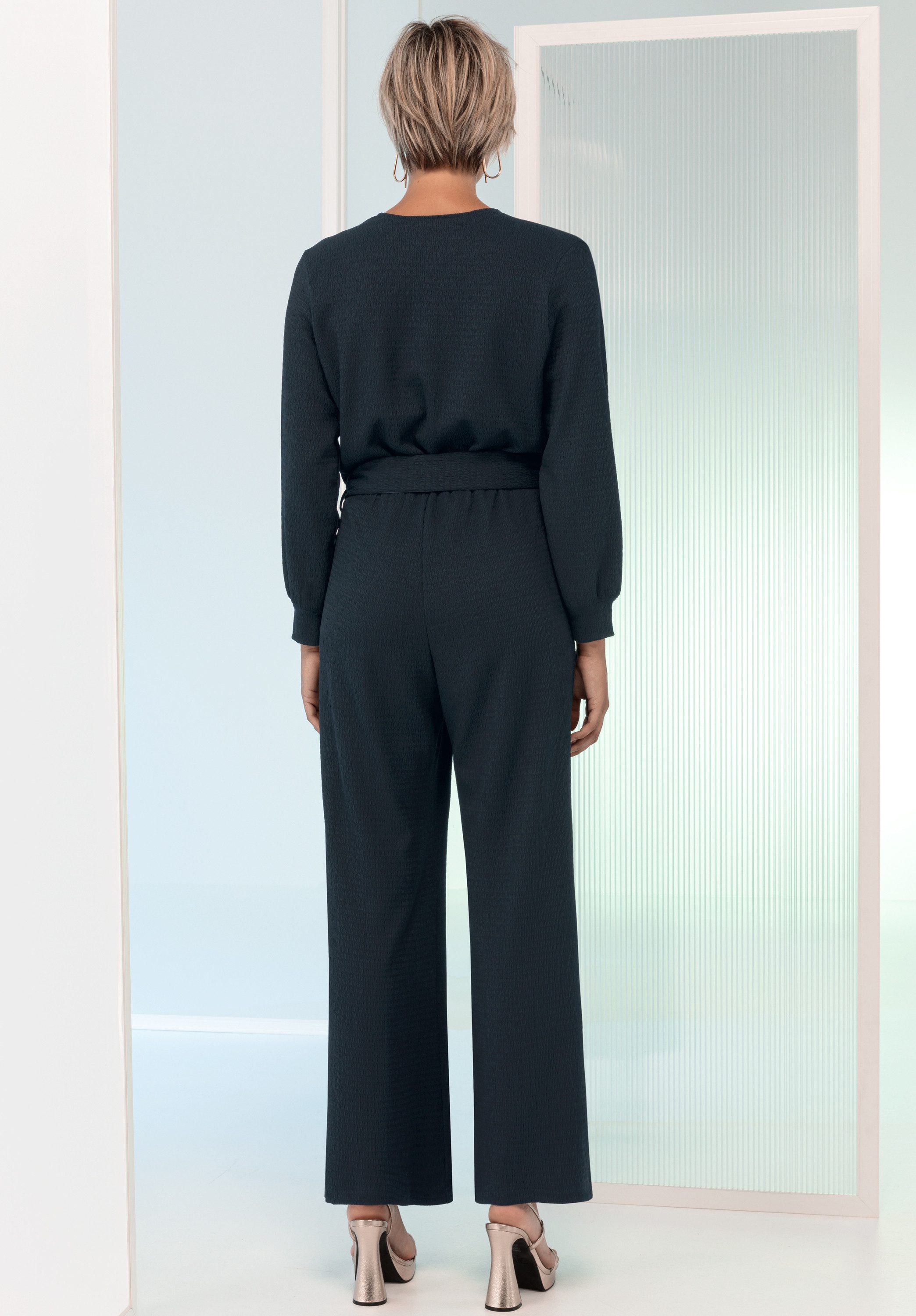 bianca Jumpsuit OVERALL in modernem Crinkel-Look
