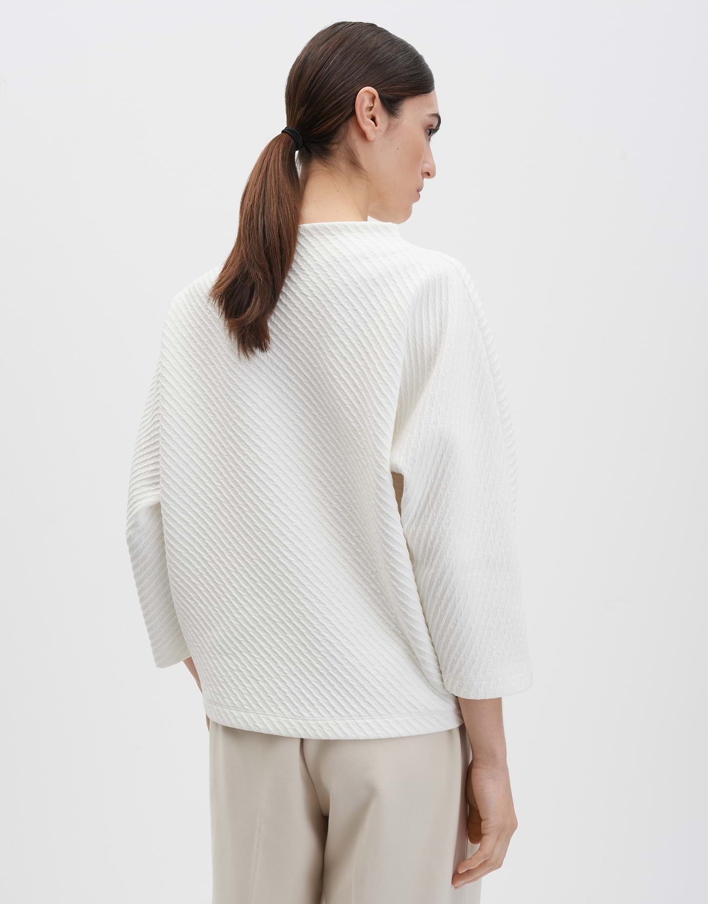 someday Sweatshirt ULIRA Regular aus BCI Cotton Mix schmal zulaufend, 3-dimensionale Struktur, Fledermausärmel