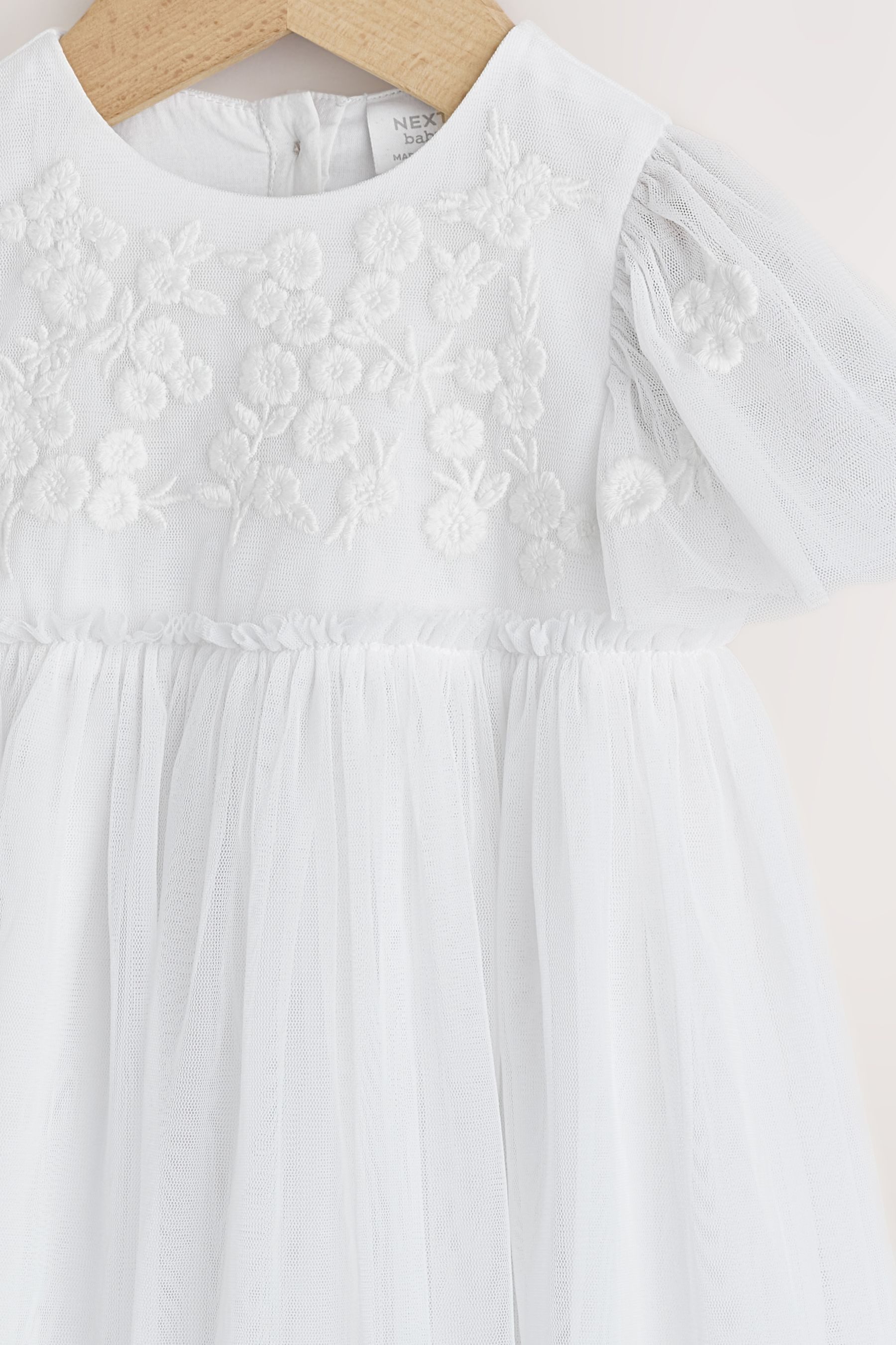 Next Meshkleid Besticktes Baby Kleid mit Blumenmuster und Mesh (1-tlg)