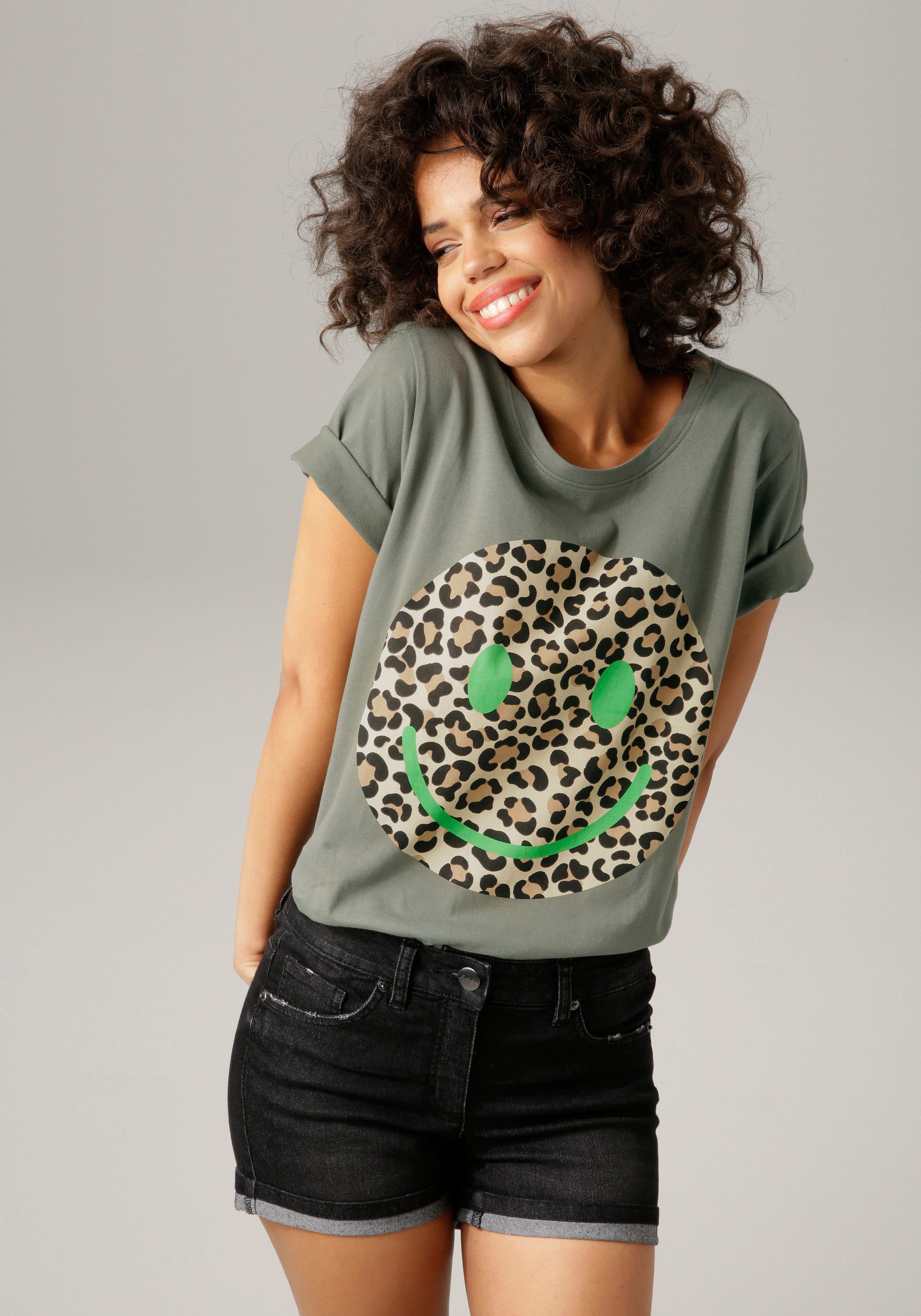 Aniston CASUAL T-Shirt mit Smiley-Frontprint im Animal-Look