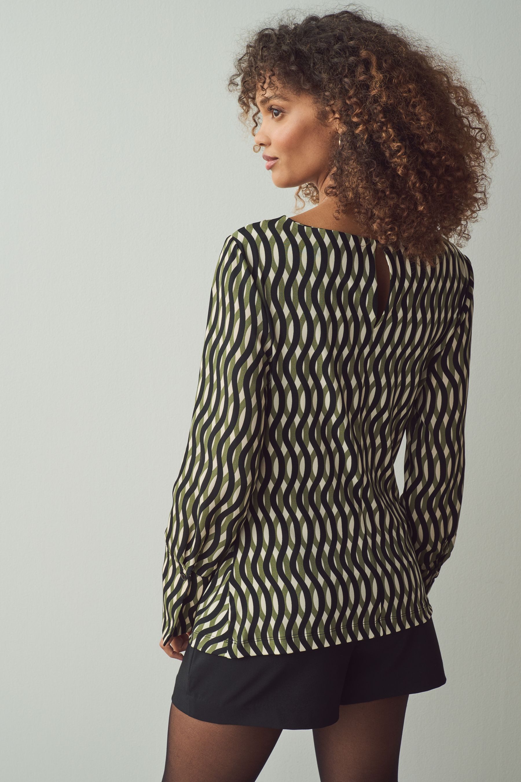 Next Langarmbluse Langärmelige Bluse mit Raffdetails günstig online kaufen