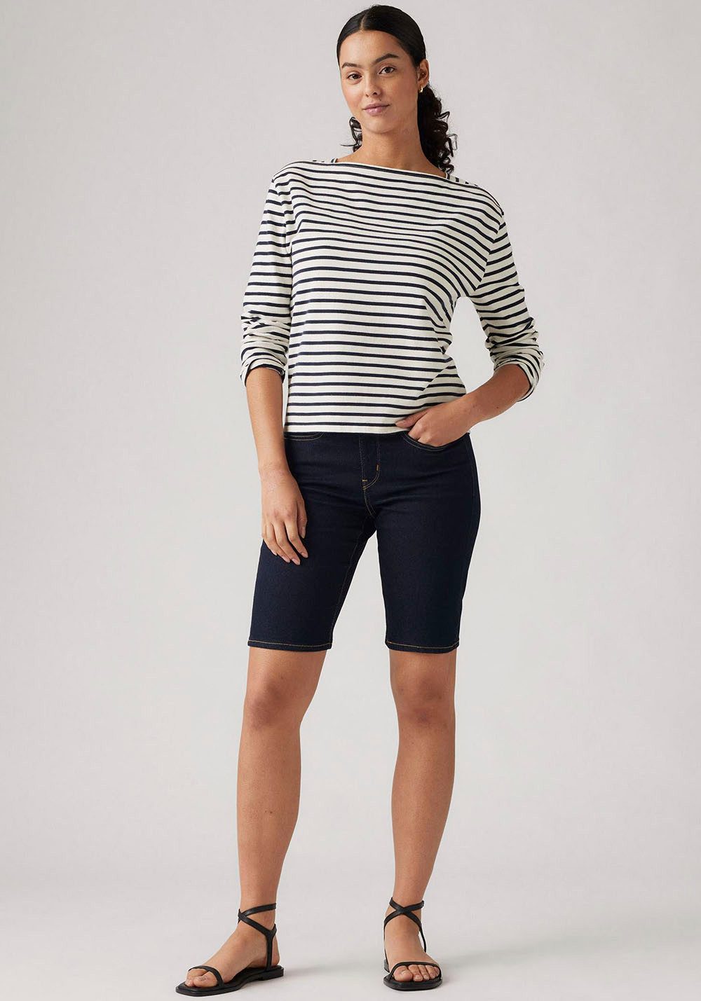 Levi's® Shorts SHAPING BERMUDA Sommerhose im Five-Pocket Style – Bild 5 von 5