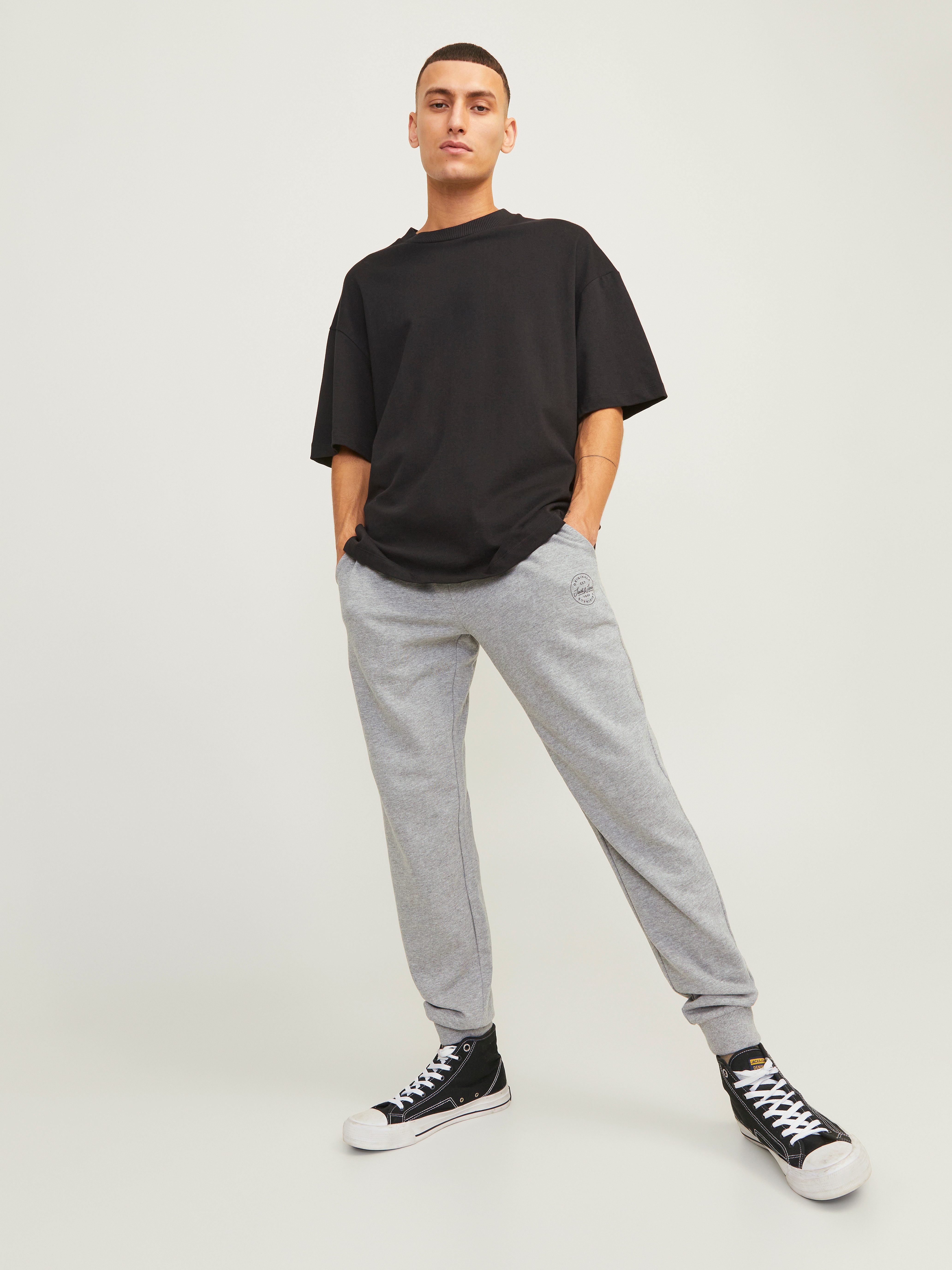Jack & Jones Sweathose JPSTGORDON Jogpants mit Kordelzug und bequemem Schnitt unifarben, modisch, bequem, Baumwolle