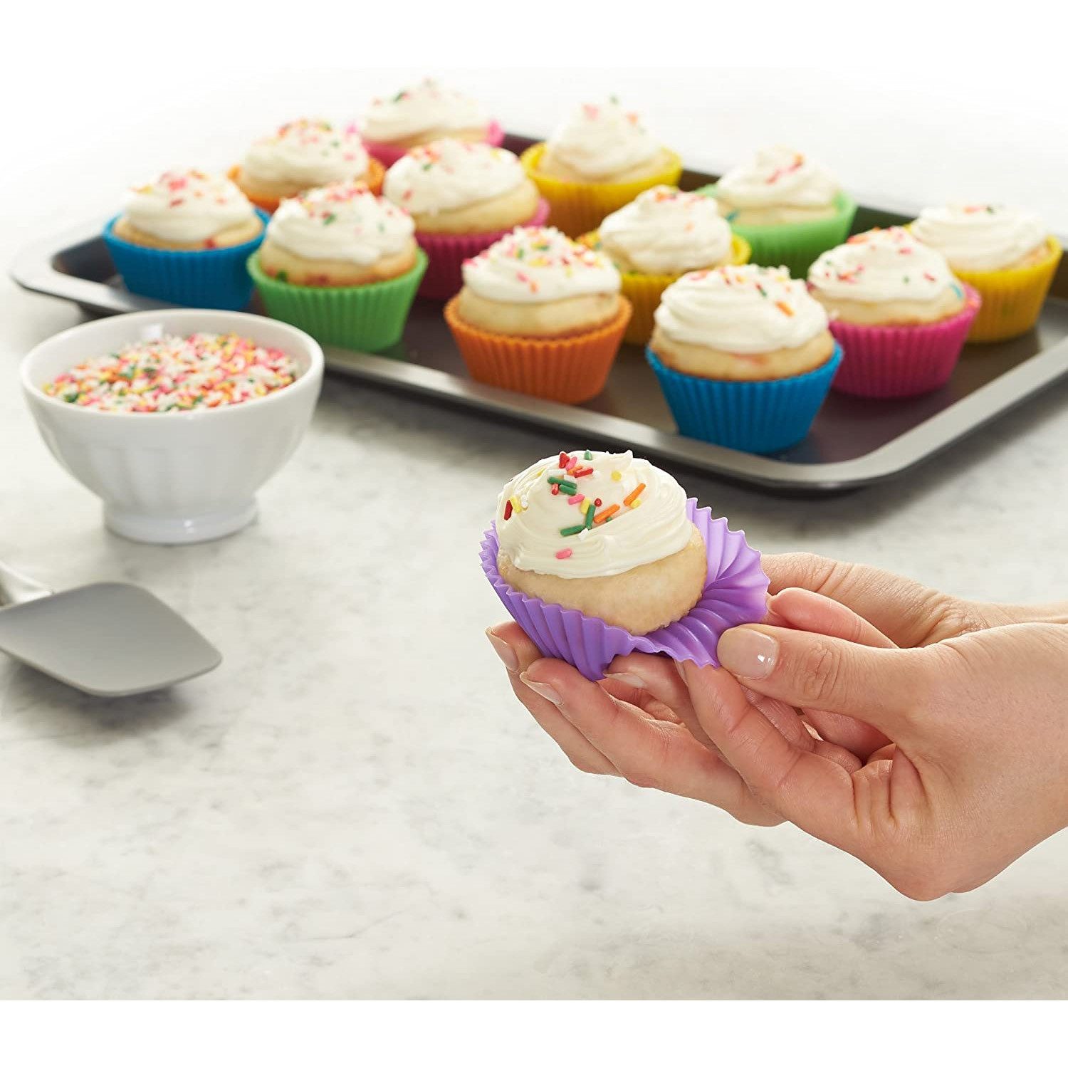 TUWENA Silikonform Wiederverwendbare Muffinformen aus hochwertigem Silikon Cupcake, (12-tlg), Antihaftwirkung
