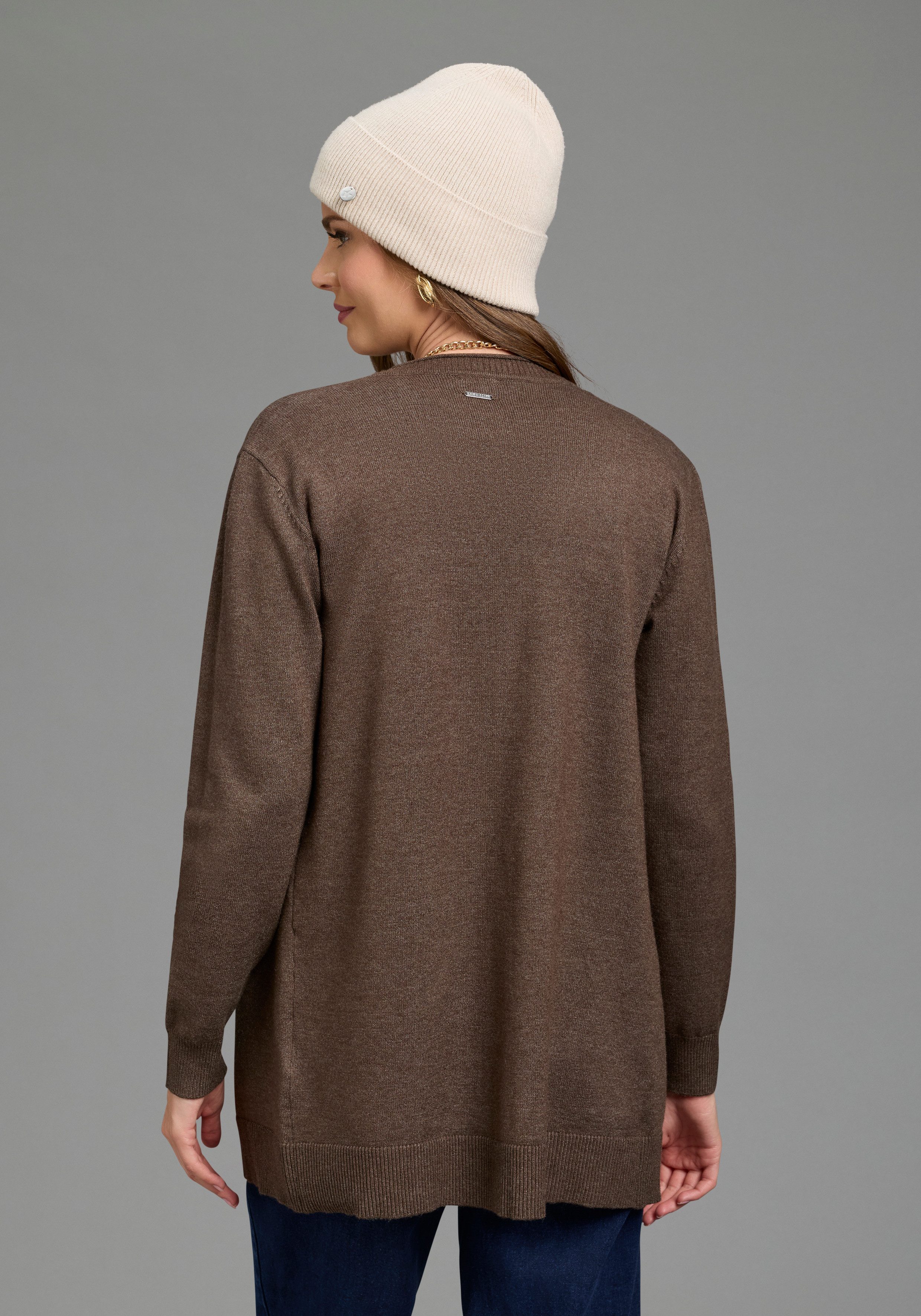 Laura Scott Strickjacke mit figurumspielender Passform mit Struktur-Details, aus weicher Viskosemischung