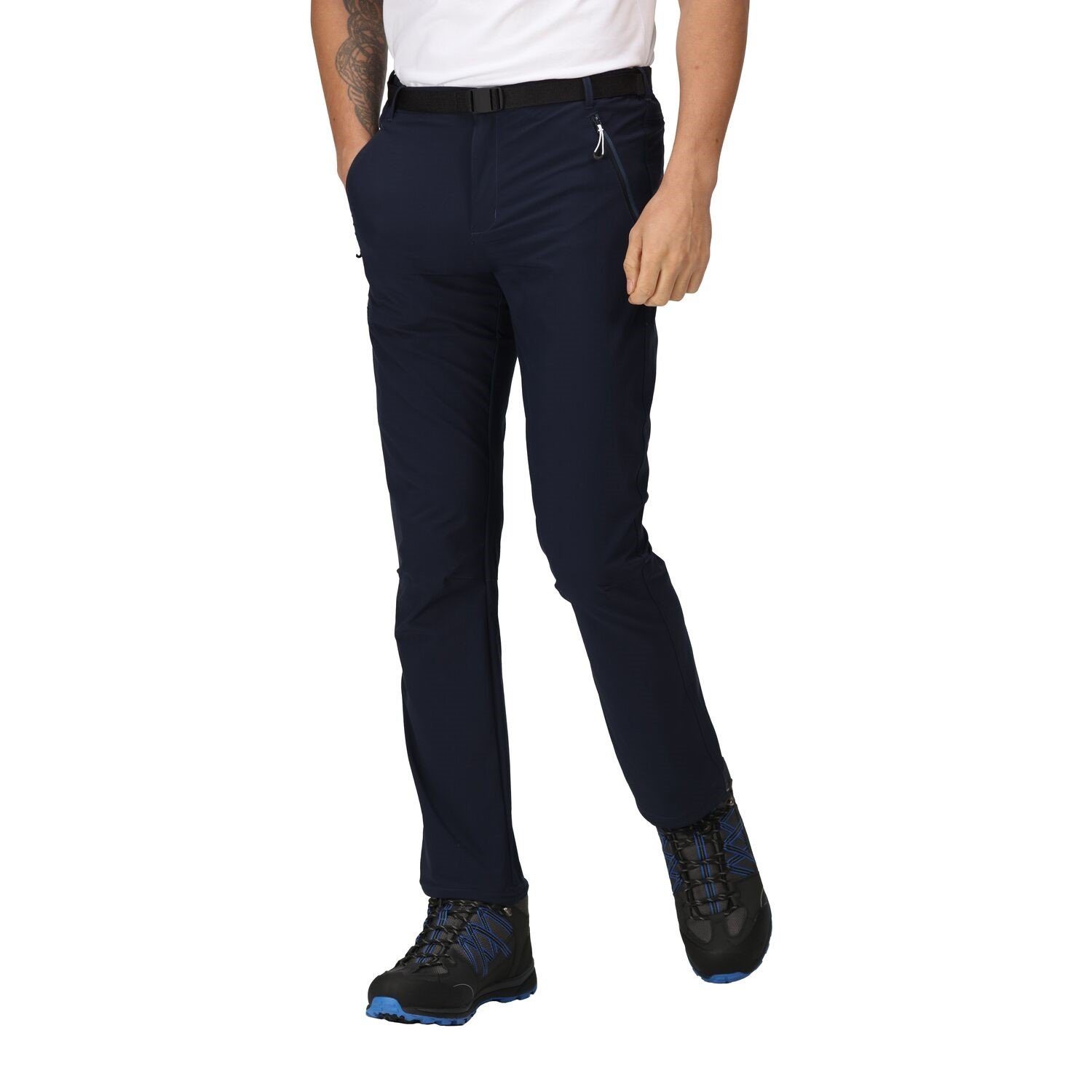 Regatta Outdoorhose Xert Stretch III Herren Wanderhose mit Gürtel in Kurzgröße (0-tlg)