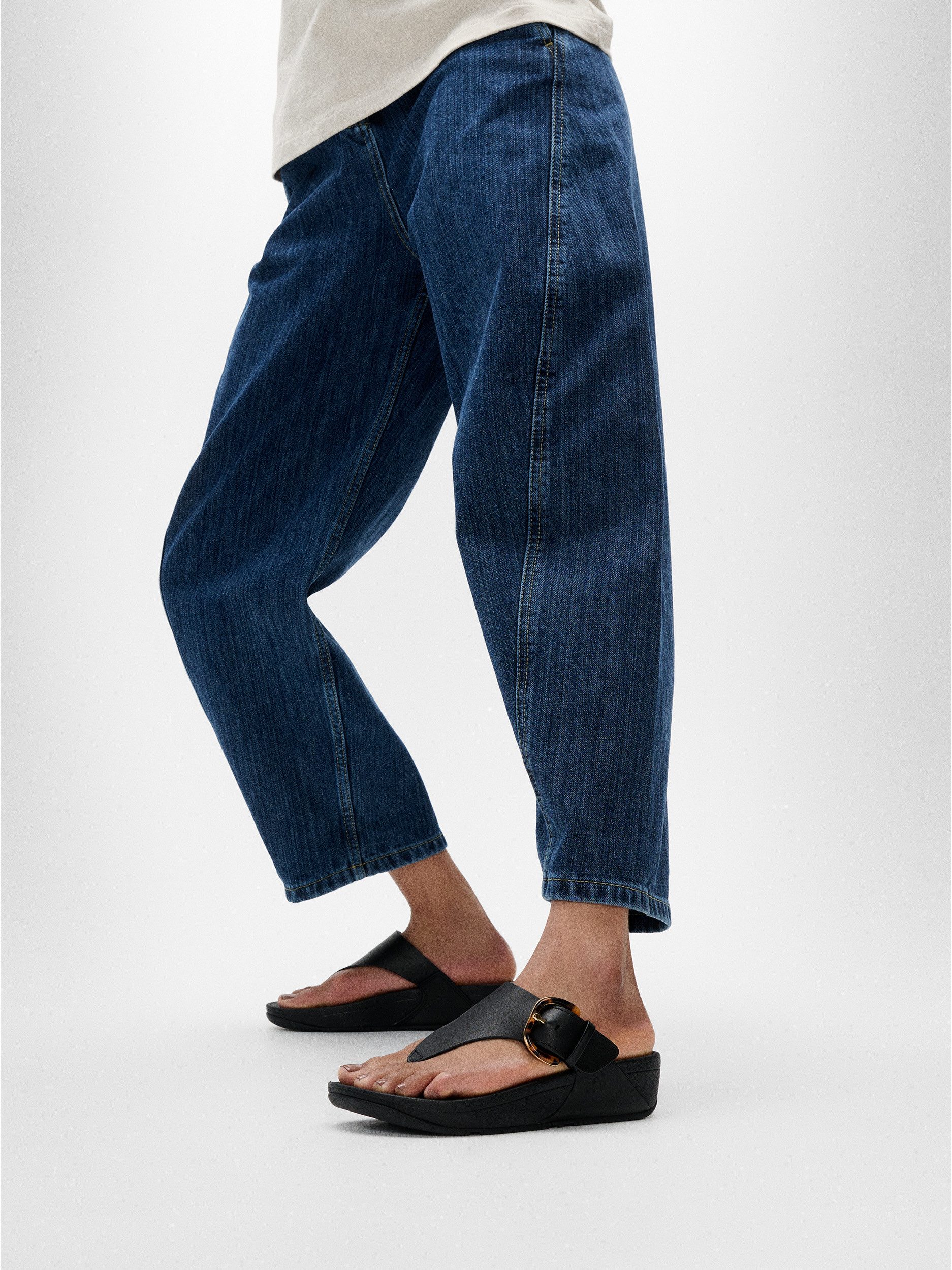 Fitflop LULU RESIN-BUCKLE LEATHER TOE-POST SANDALS günstig online kaufen