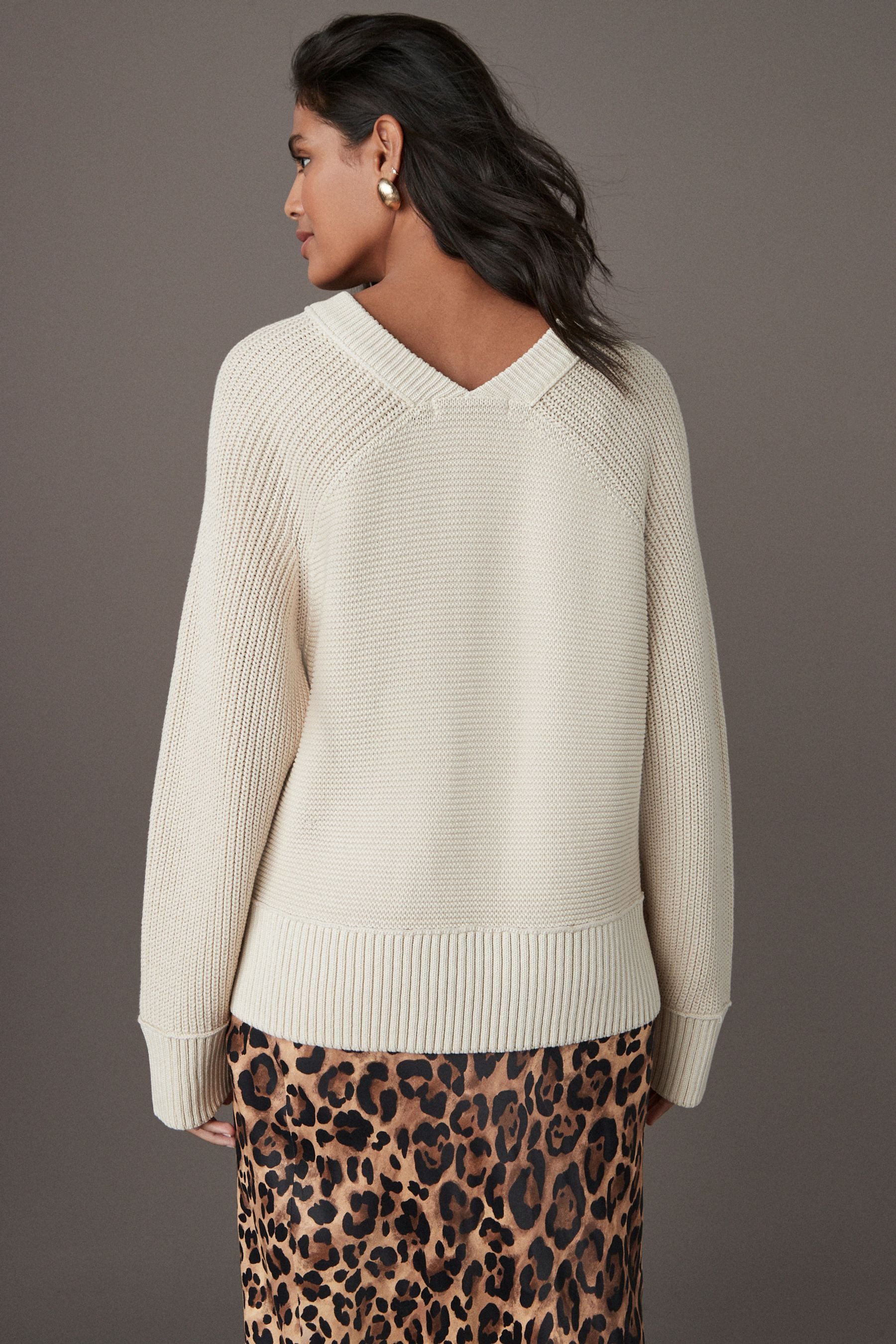 Next V-Ausschnitt-Pullover Legerer Washed-Pullover mit V-Ausschnitt günstig online kaufen