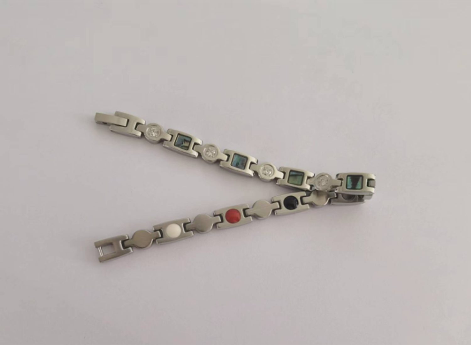 Edelstahl-Armband,Magnetarmband silvery Gliederarmband Bettelarmband Armband, Damen Haiaveng