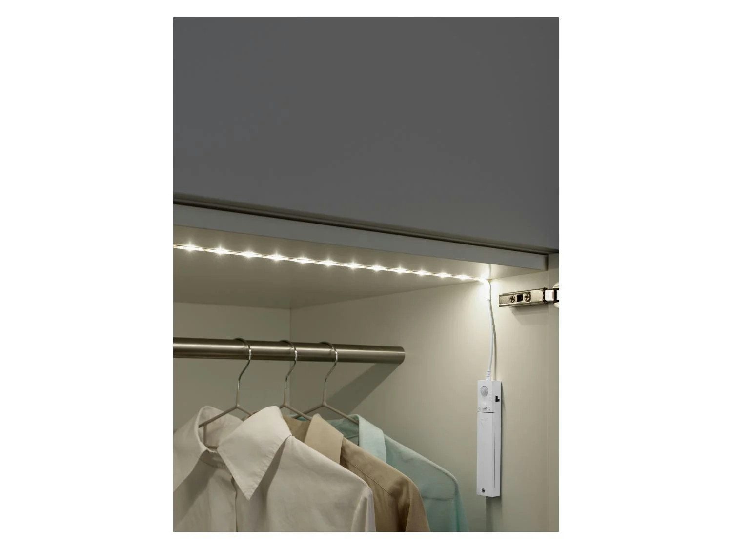 LIVARNO LED Stripe Livarno LED Lichtband 1 m mit Bewegungssensor Schranklicht, Bewegungssensor, 1 m Lichtband