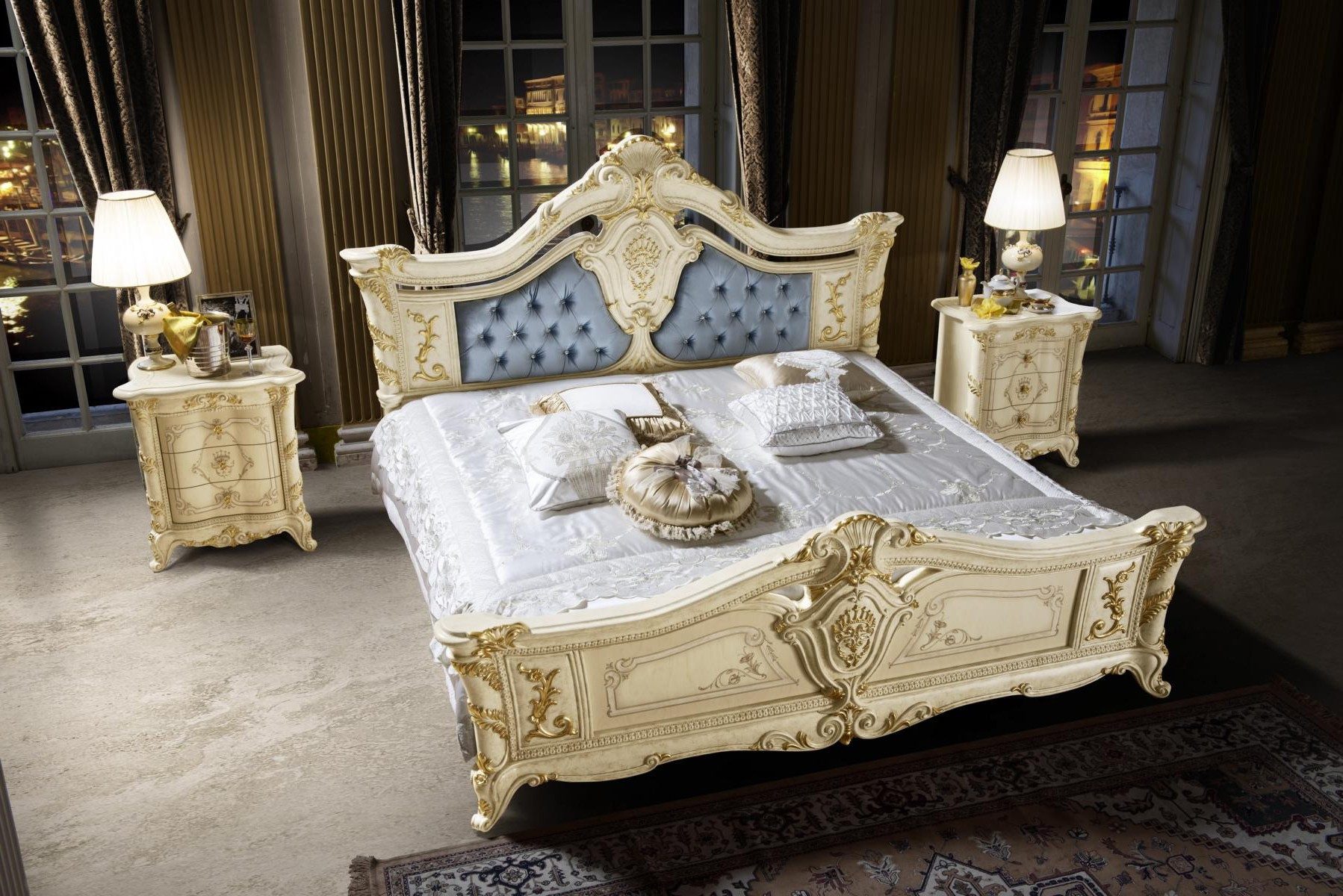 Xlmoebel Holzbett Italienisches Doppelbett aus Naturholz mit elegantem Design (1-tlg., Bett), Hergestellt in Italien