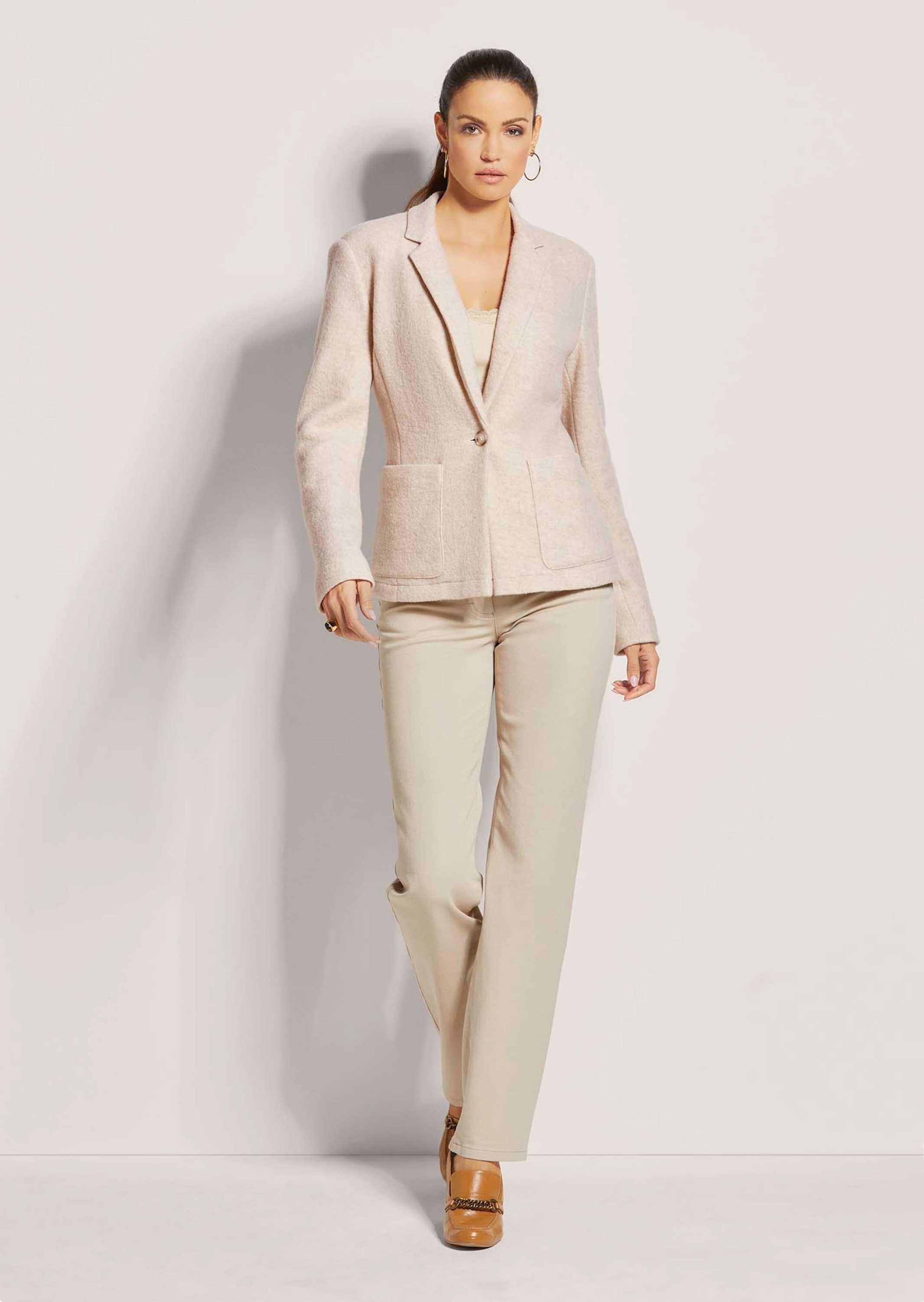 MADELEINE Kurzblazer Blazer aus gekochter Wolle günstig online kaufen