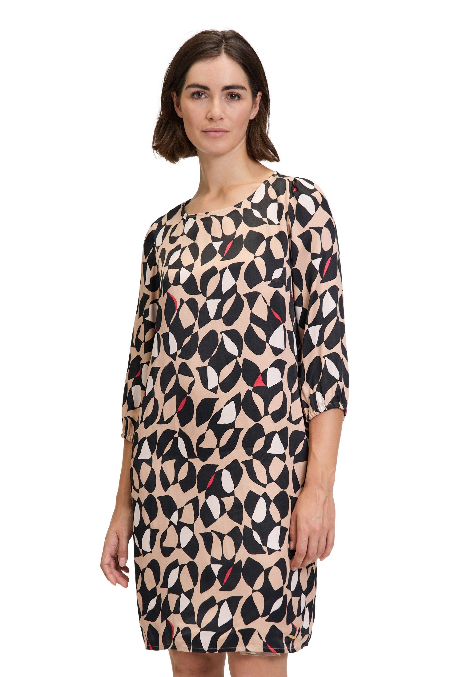Sommerkleid Betty & Co Freizeitkleid mit Reißverschluss