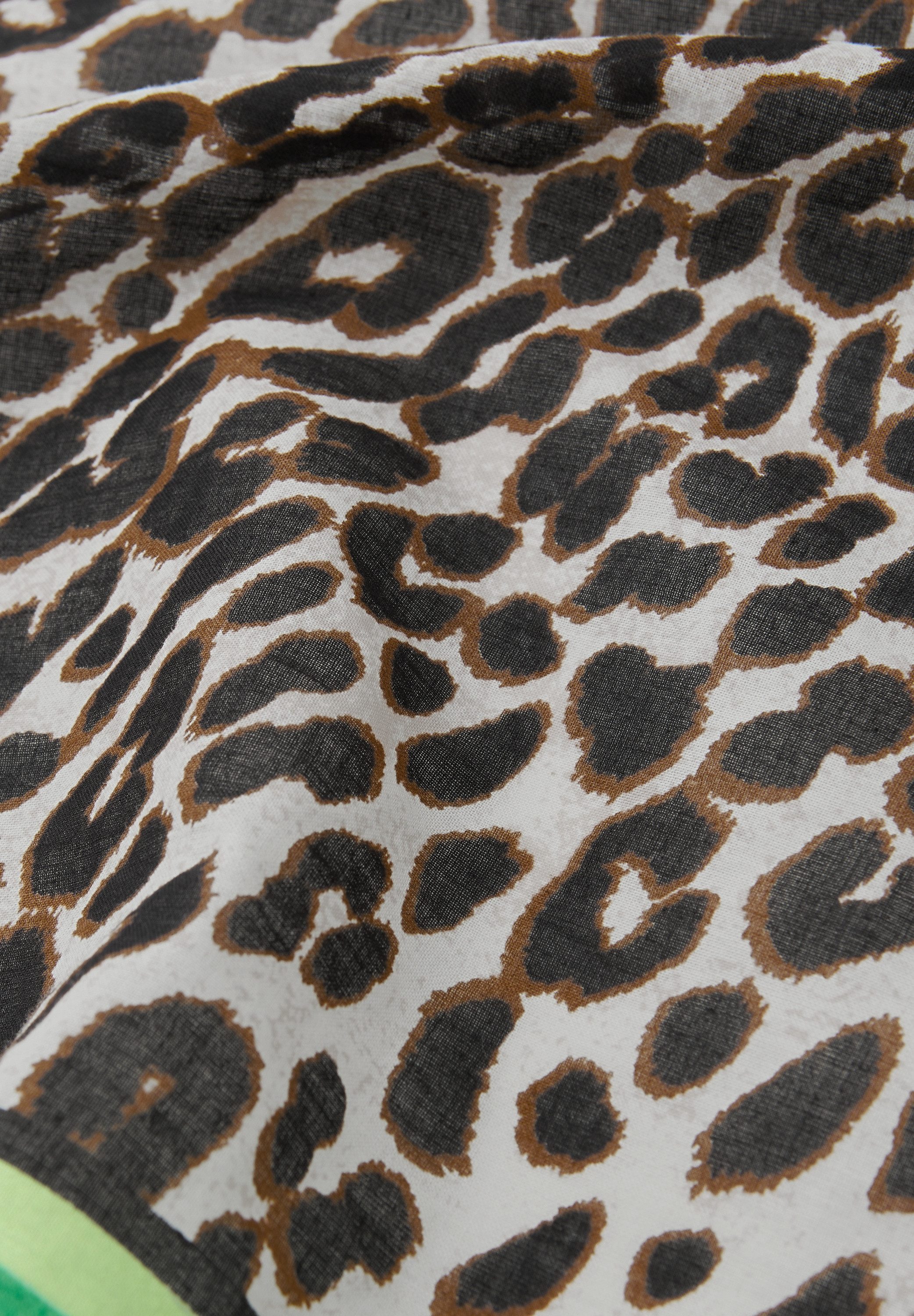 STREET ONE STUDIO Halstuch, mit Leo-Muster