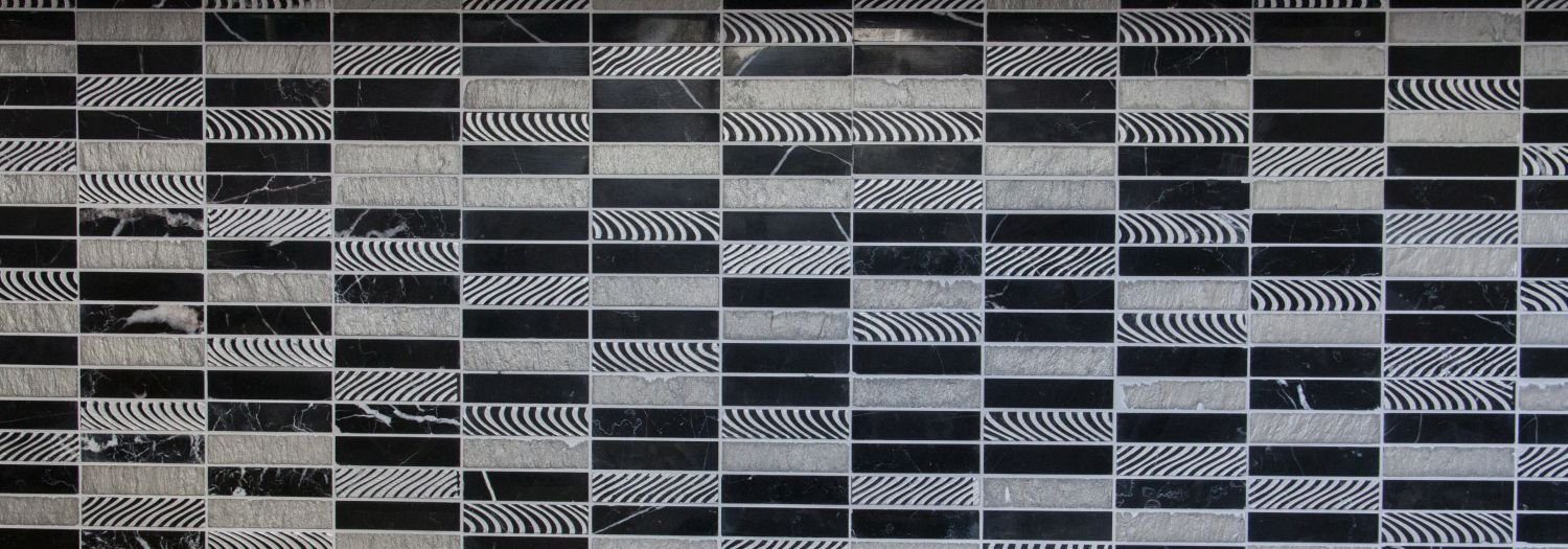 Marmormosaik mix / 10 silber matt Mosani Mosaikfliesen Rechteckiges schwarz Matten