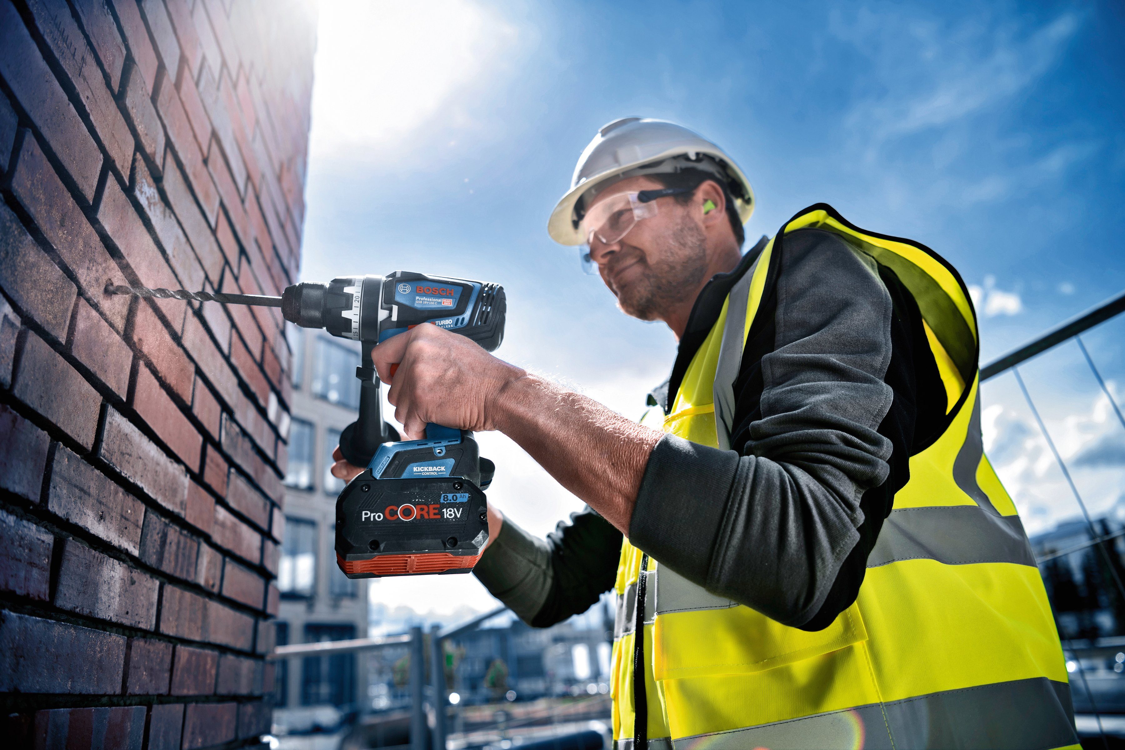 Bosch Professional Akku-Schlagbohrschrauber GSB 18V-150 C günstig online kaufen