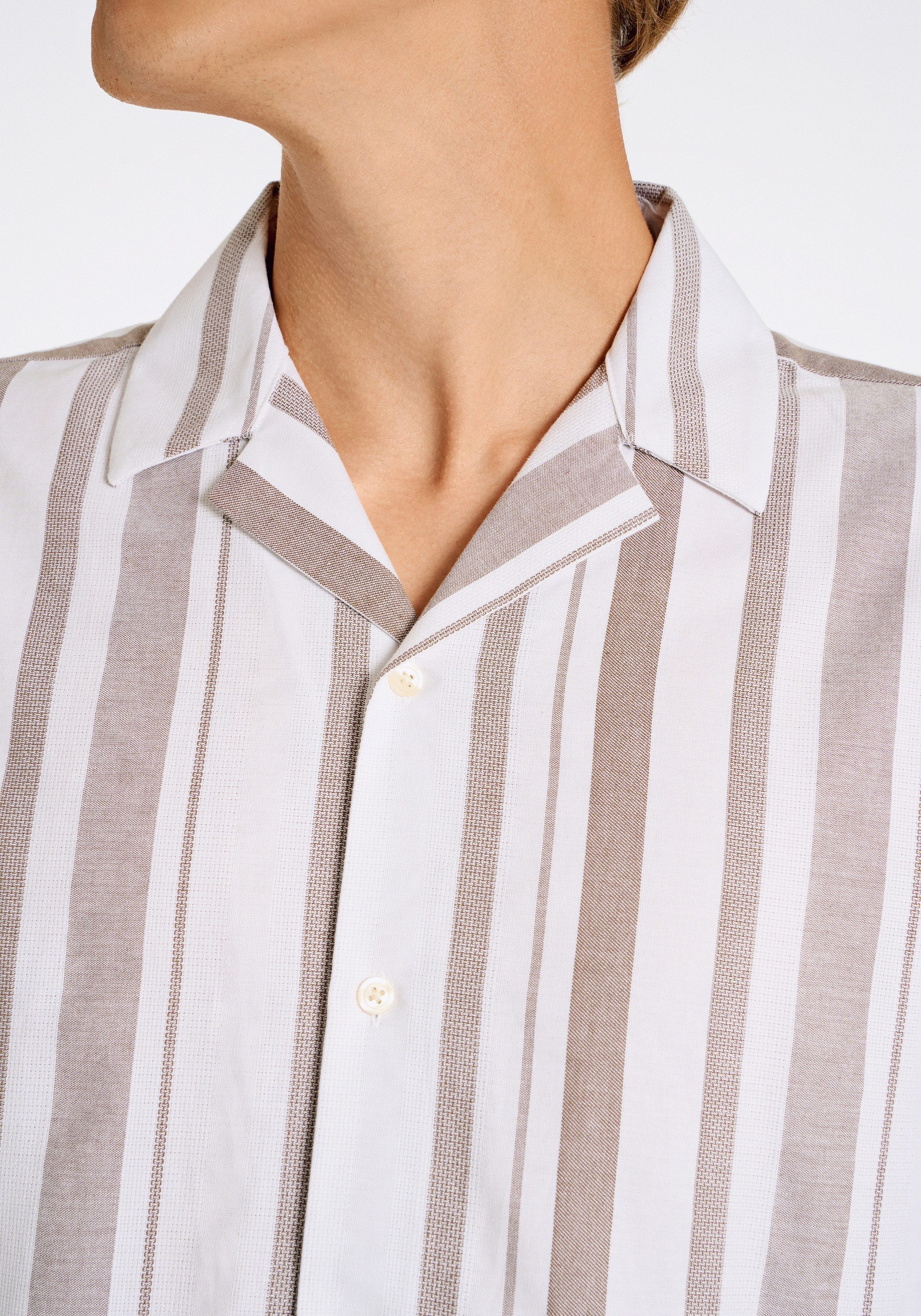 LINDBERGH Kurzarmhemd Freizeithemd (Kurzarm) Loose Fit
