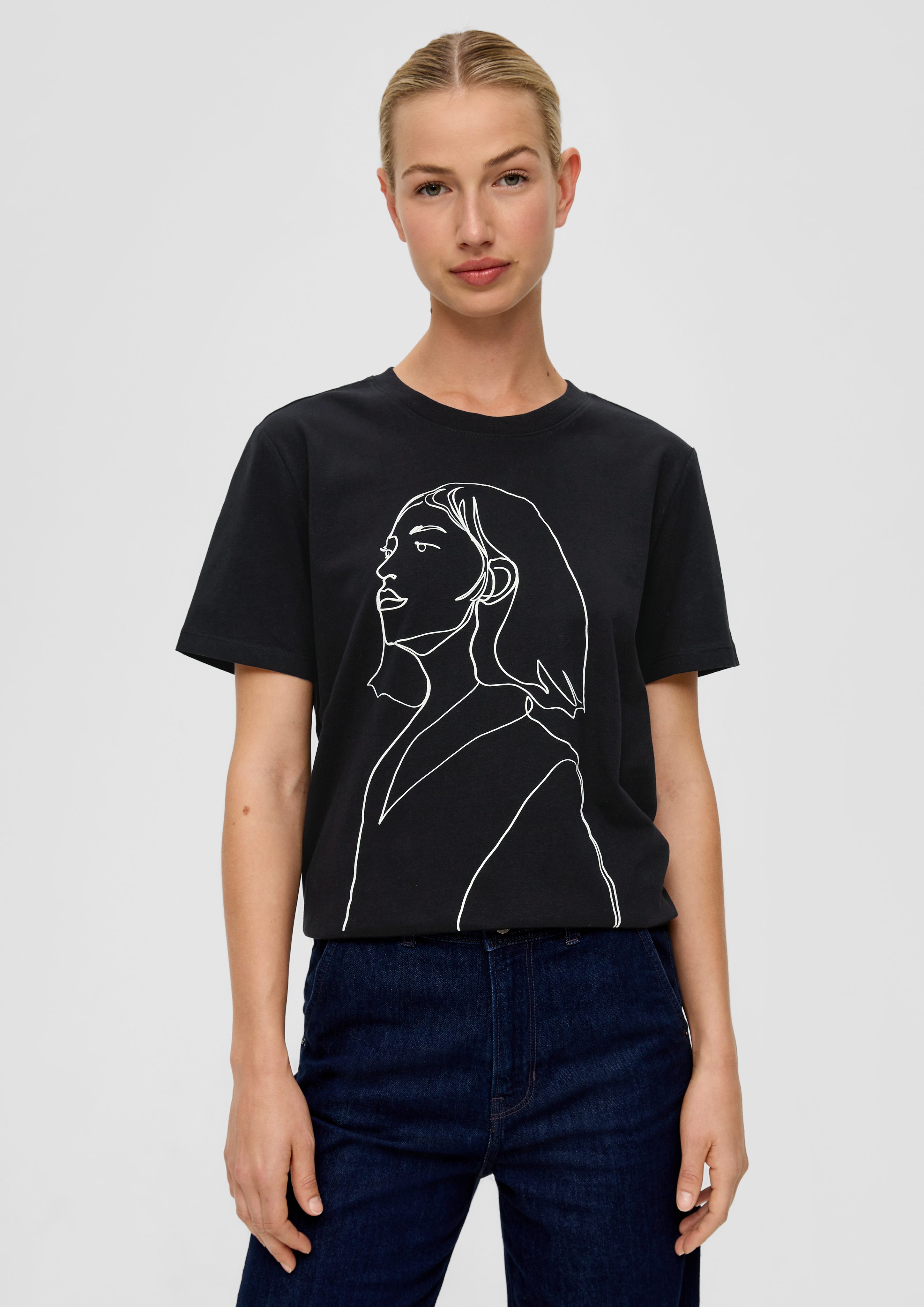 s.Oliver Kurzarmshirt T-Shirt aus Baumwolle Artwork, Logo schwarz