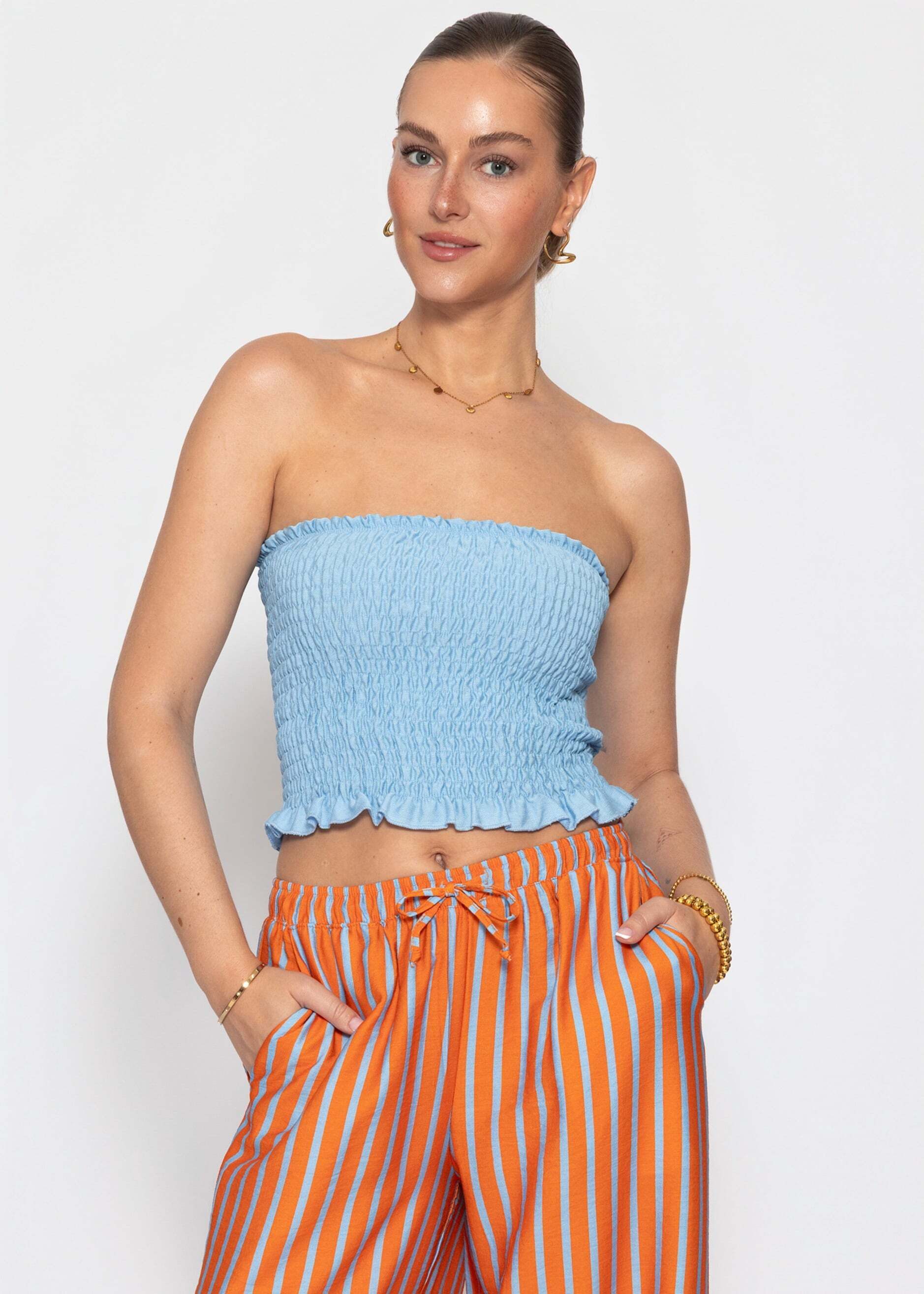 SASSYCLASSY Bandeautop Gesmoktes Bandeau-Top für Damen Figurbetontes trägerloses Top mit Raffungen und geradem Ausschnitt