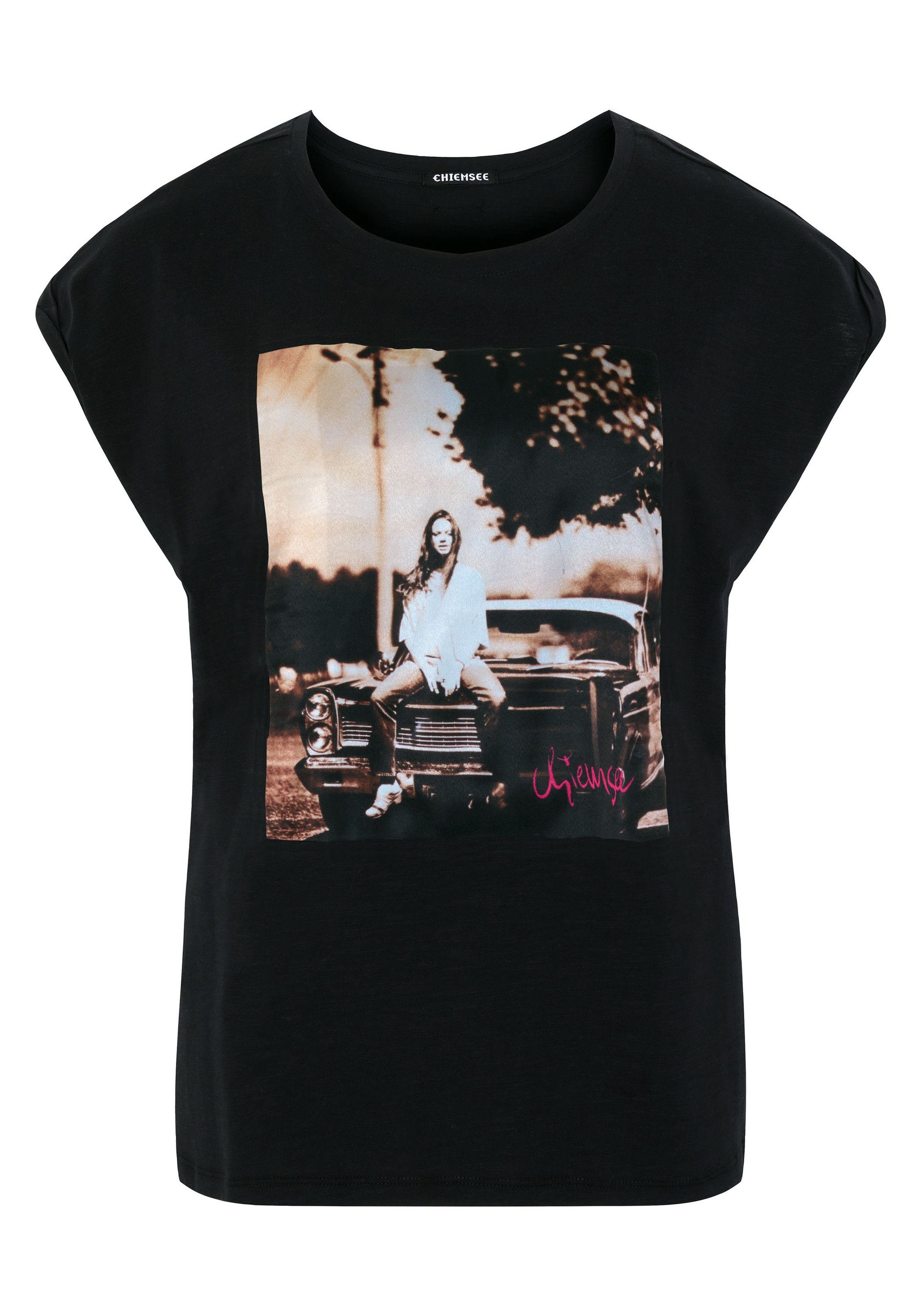 Chiemsee Print-Shirt T-Shirt mit mehrfarbigem Frontprint 1 Deep Black