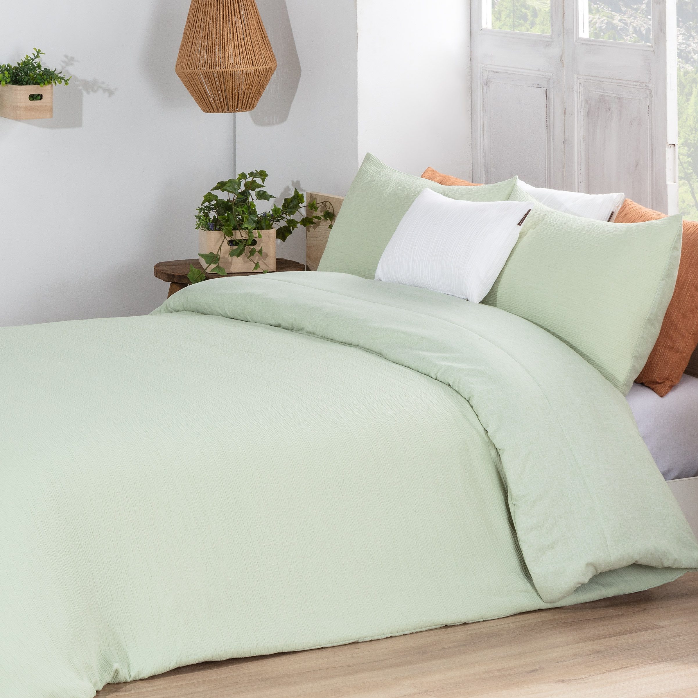 Überwurf Edler und trendiger Überwurf inkl. 2 Kissenbezüge, Manterol, 250x260cm, 2 x Kissenbezüge 50x70cm, hergestellt in Spanien