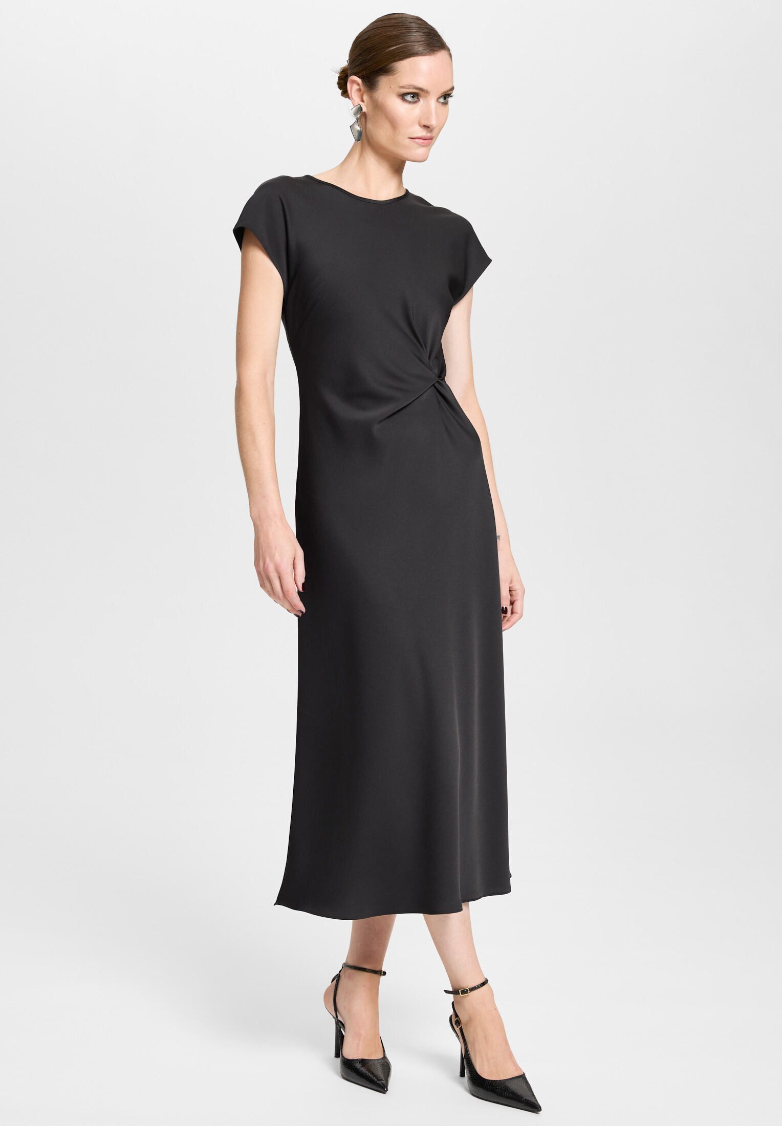 SWING Cocktailkleid - Midi Kleid mit Knoten Detail Figurbetonte Passform mit fließendem Rockteil – Bild 5 von 5