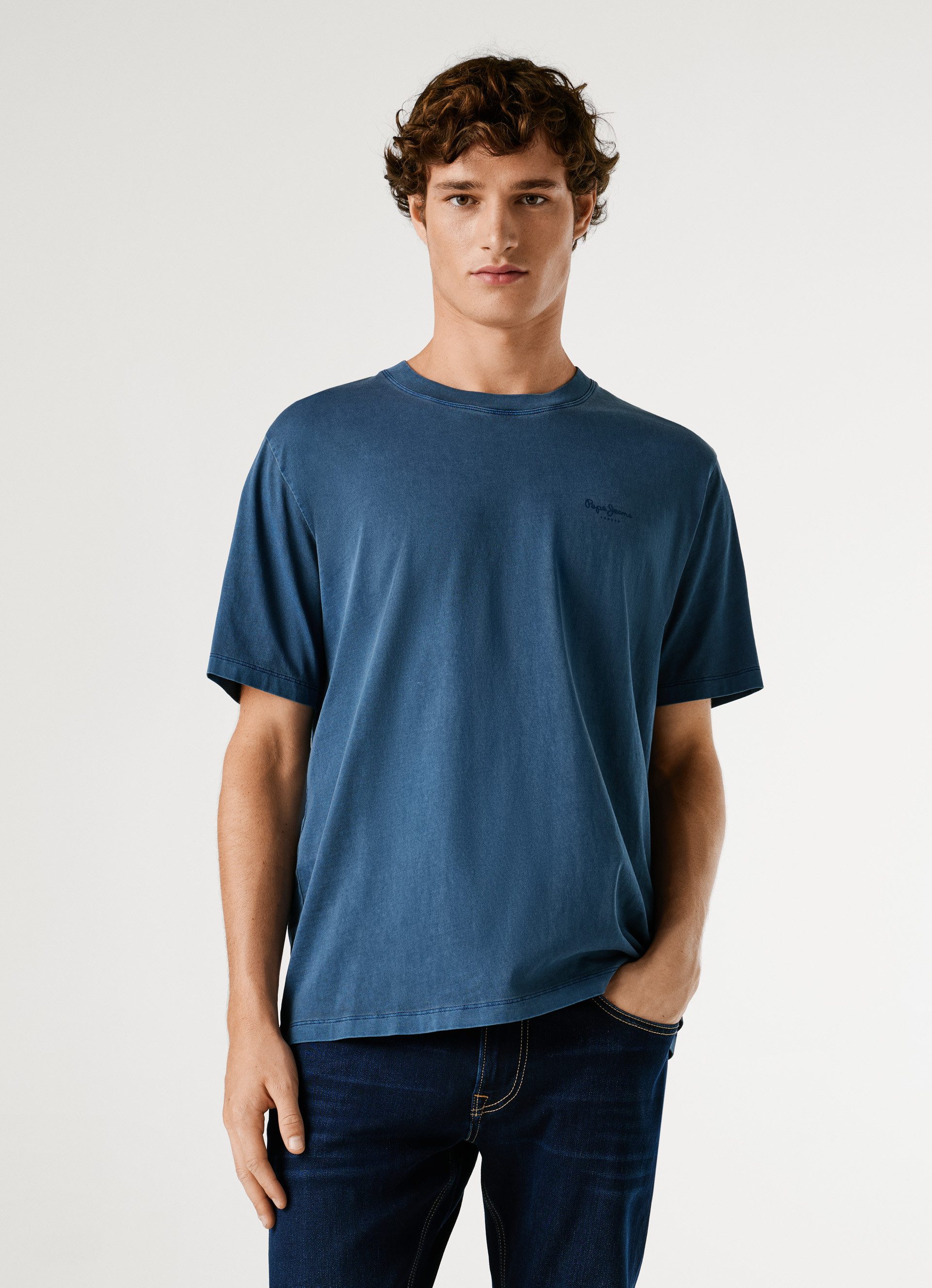 Pepe Jeans T-Shirt JACKO mit kleinem Ton-in-Ton Logoschriftzug günstig online kaufen