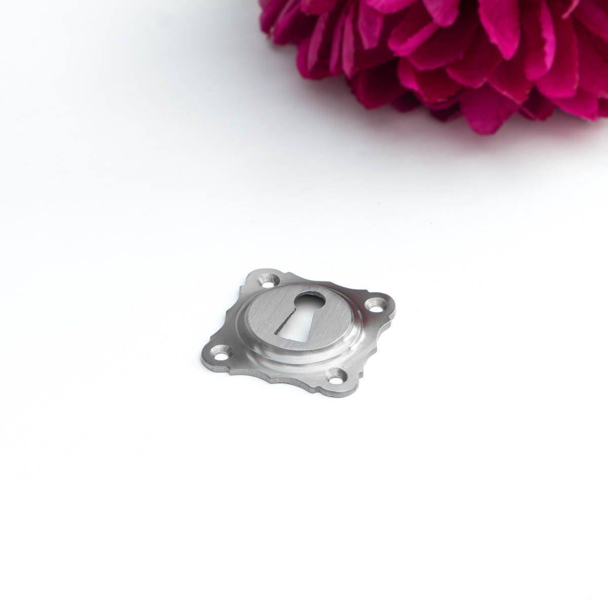 Antikas Türbeschlag Schlüssellochrosette für Zimmertüren - edles Design, BB, Nickel Matt.