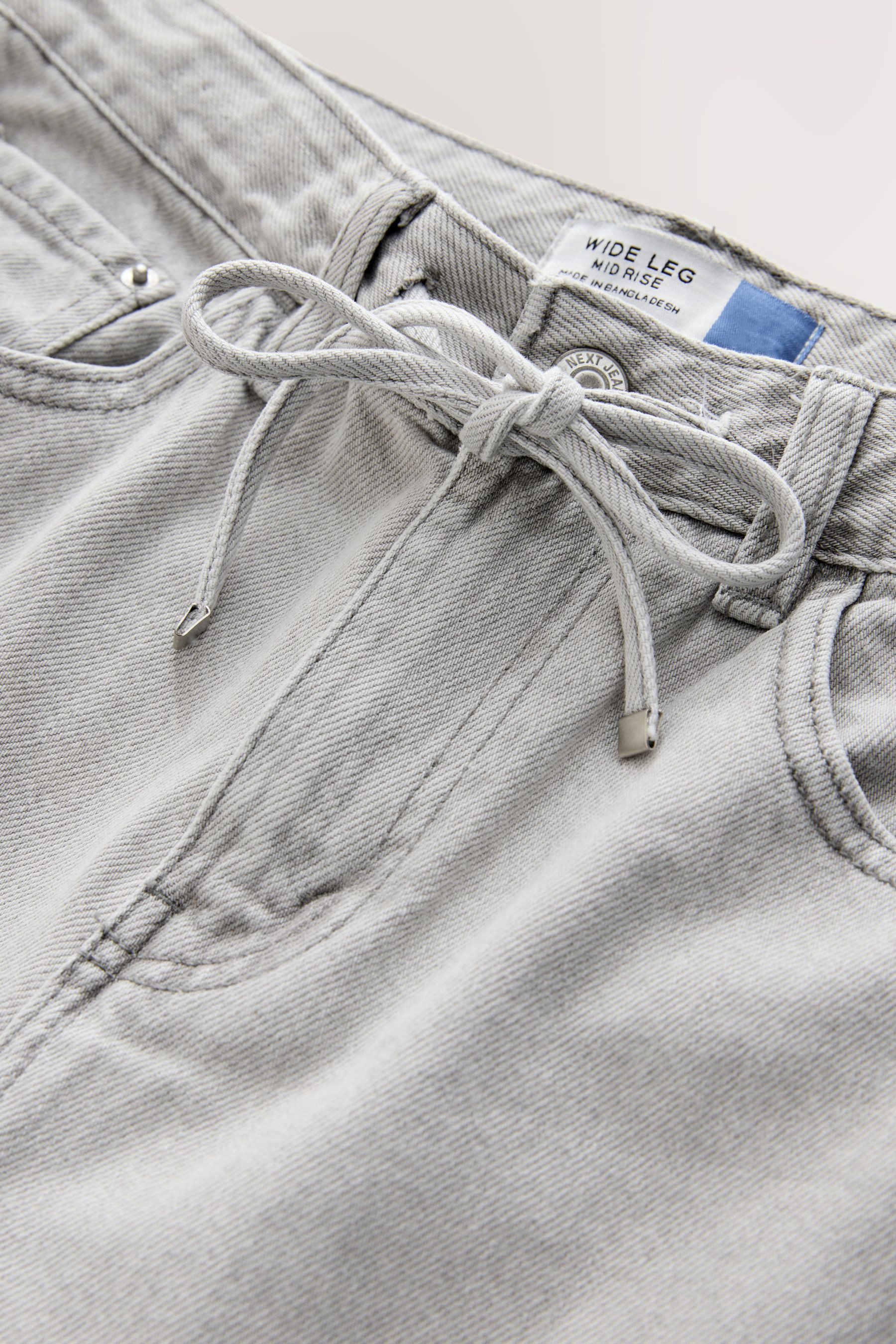 Next Weite Jeans Taillierte Jogginghose mit weitem Bein (1-tlg)
