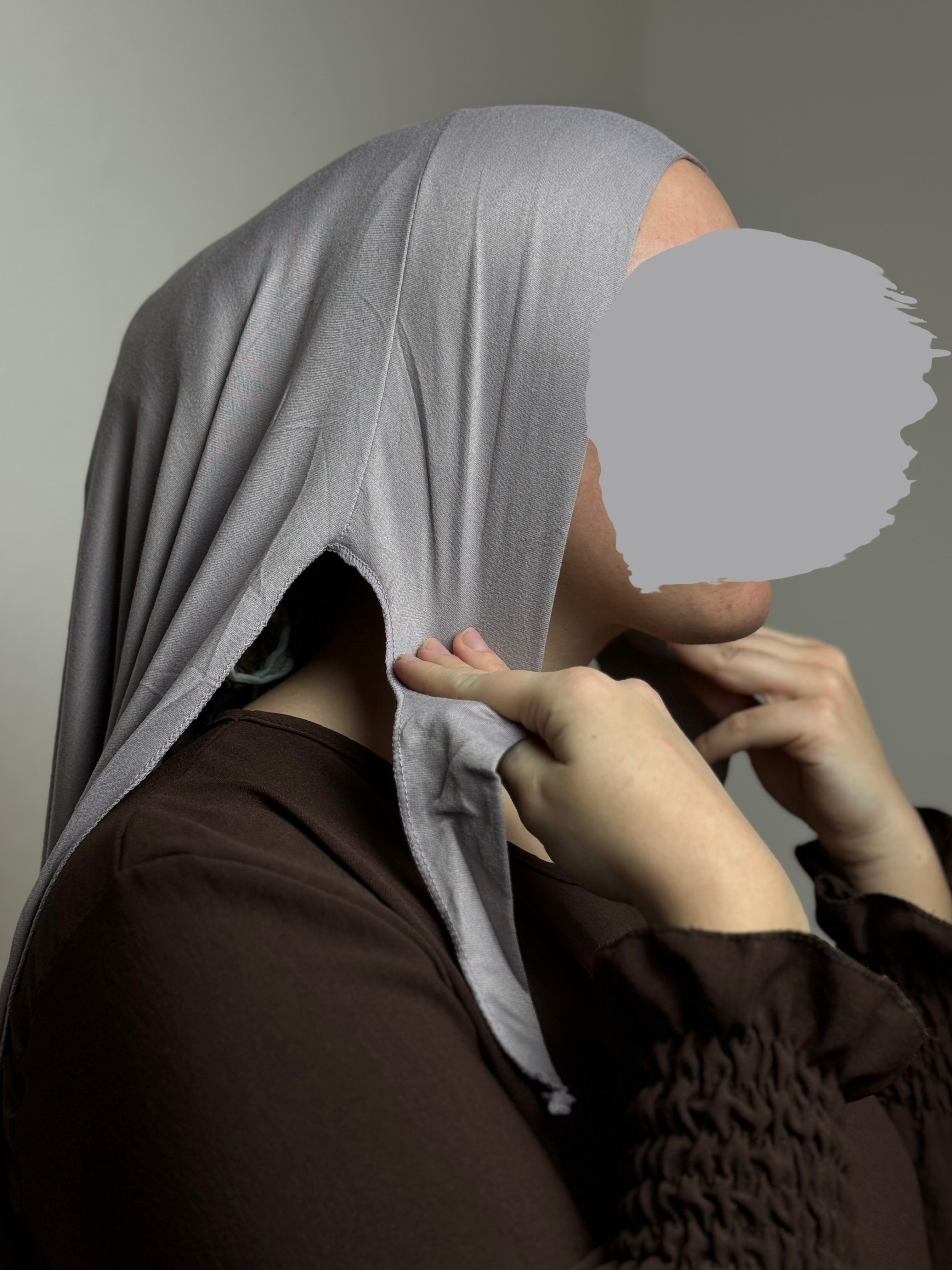 HIJABIFY Hijab Easy Hijab 1 Jersey-Stoff unter integrierter Tuch Dunkelgrau mit Hidschab/ Hijab/ 2 Kopftuch in (antirutsch)