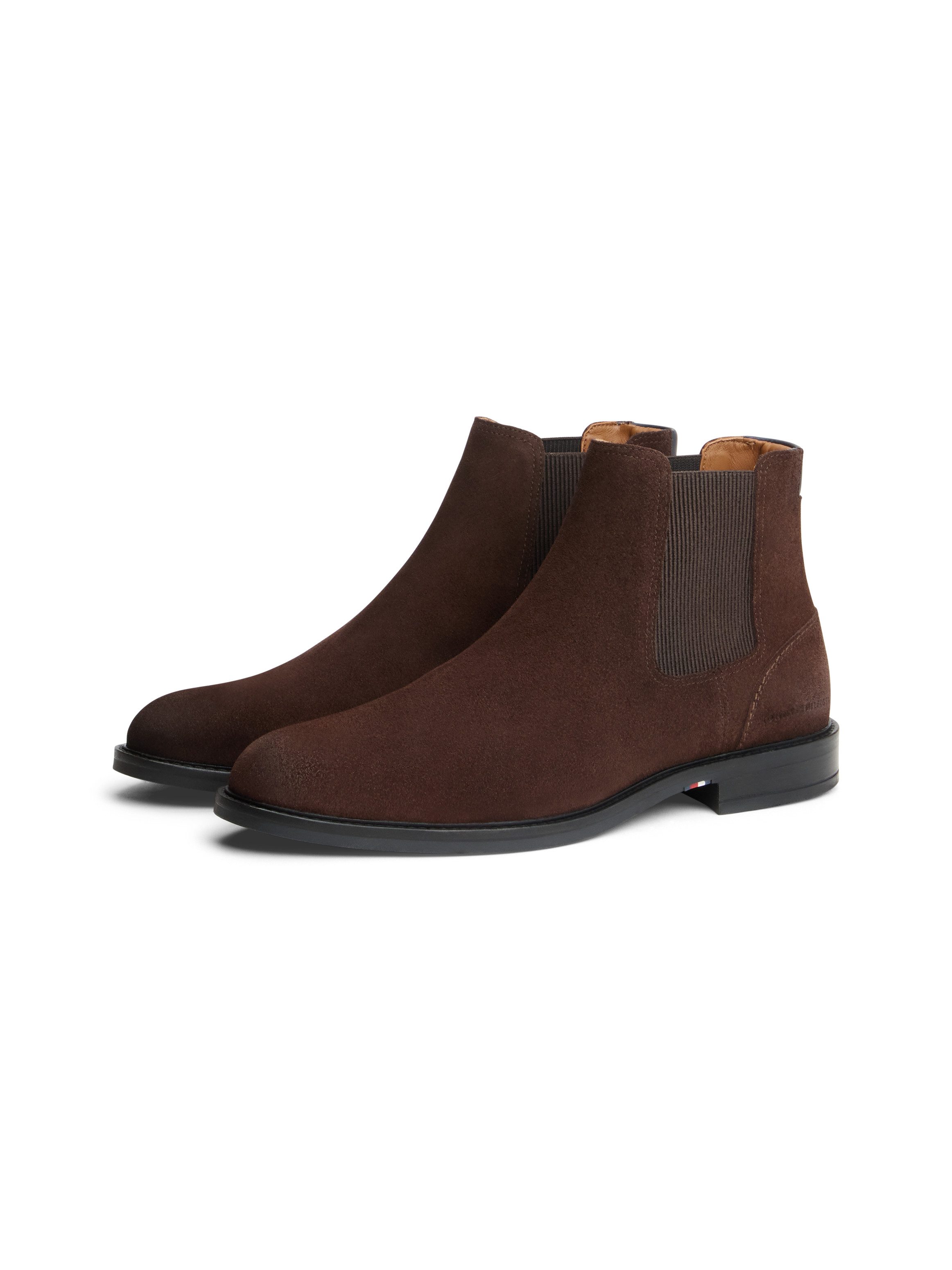 Tommy Hilfiger CORPORATE DRESSY SUEDE CHELSEA Chelseaboots Blockabsatz, Stiefelette mit beidseitigem Stretcheinsatz