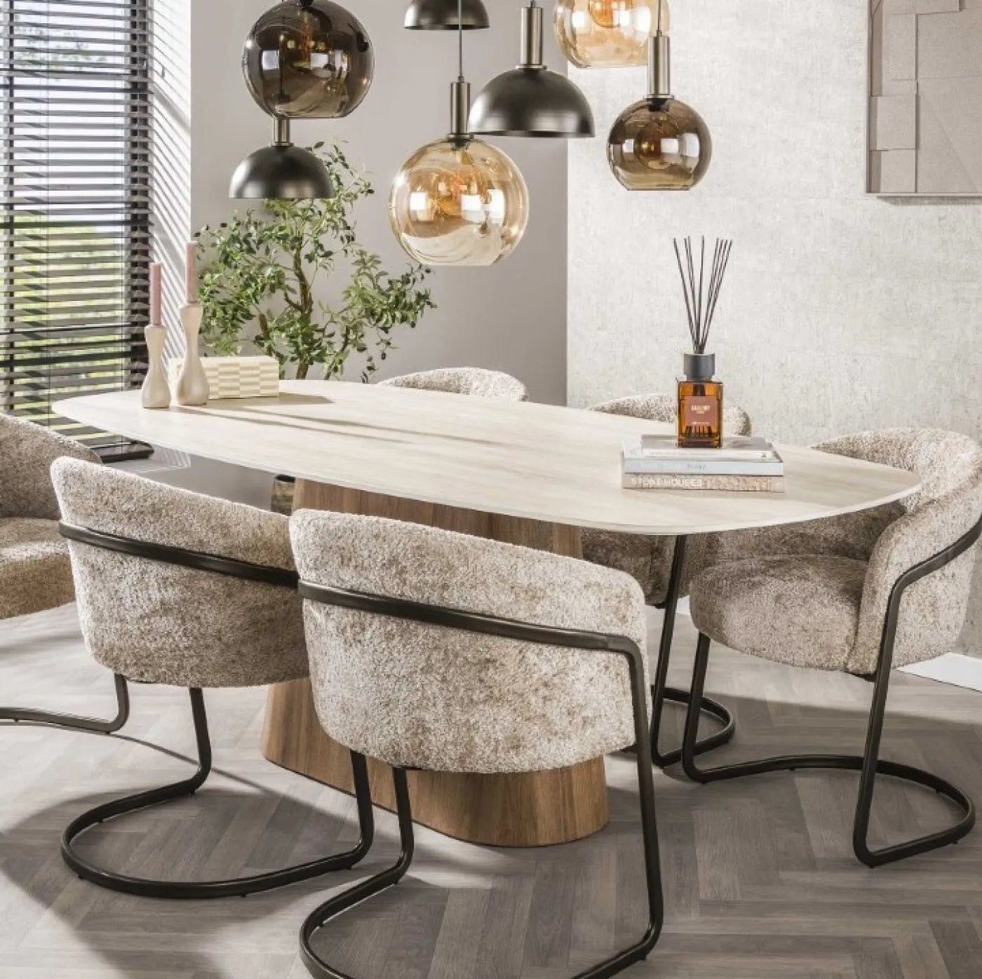 Furnhaus Hängeleuchten Esstisch Homa, Keramik Travertin, 215 cm, Eiche / beige, Dänisch ovaler Speisetisch mit Steinoptik Holzwerkstoff