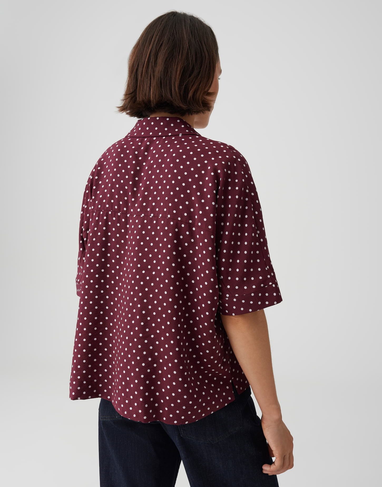 OPUS Kurzarmbluse Hemdbluse im Polka Dot Design Regular Fit Vielseitig kombinierbar für casual Looks