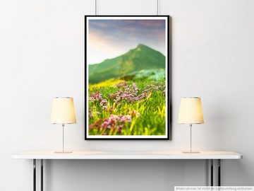 Sinus Art Poster 90x60cm Poster Grünes Hochland mit Blumenwiese Pyrenäen