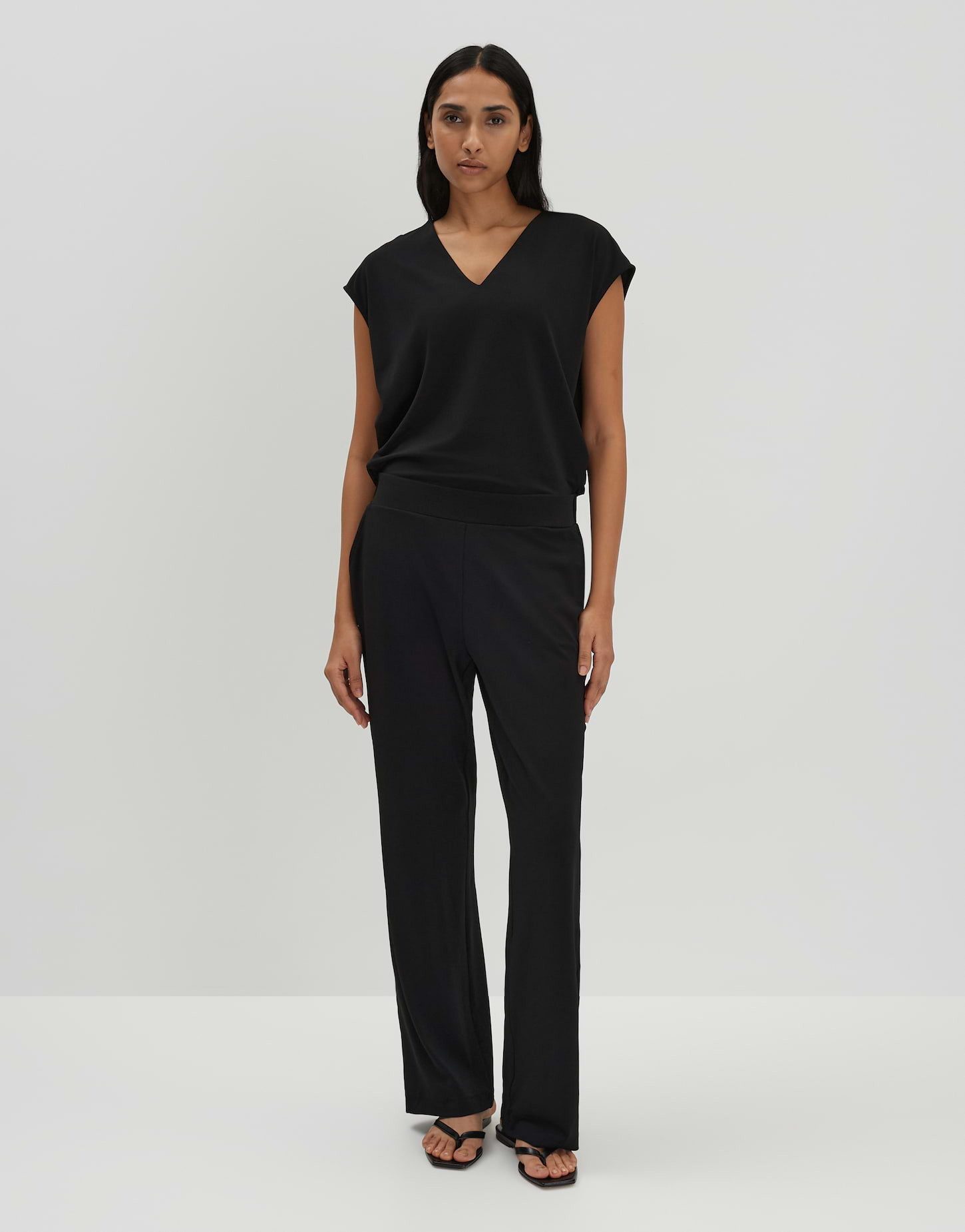 someday Jumpsuit CELARIA mit cleverem Rückendetail Jersey