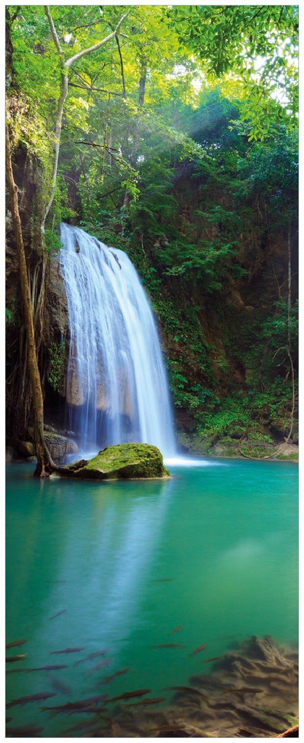 Wallario Memoboard Wasserfall im Wald am See Idylle in Thailand