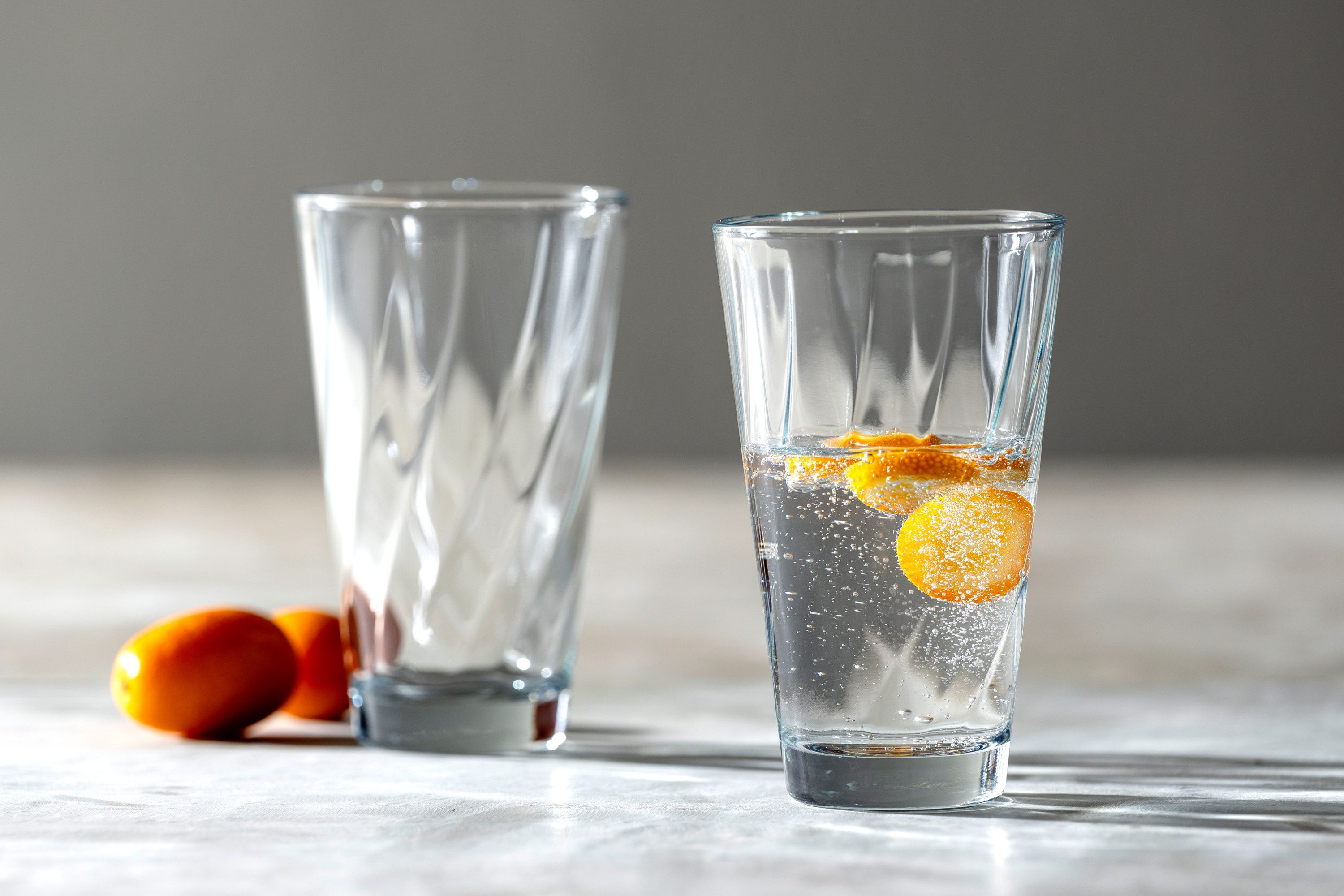 LEONARDO Gläser-Set Trinkglas, TWIST, 300 ml, 6er-Set, 6-tlg., Glas, Longdrinkbecher, spülmaschinengeeignet