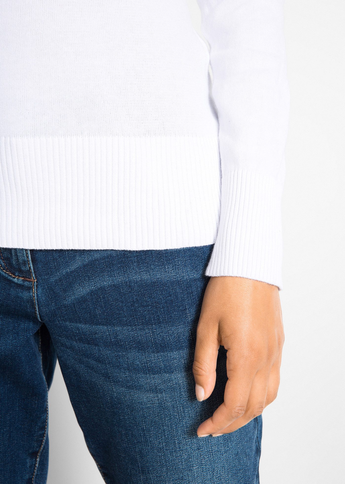 bonprix Strickpullover aus Baumwollmischung, mit V-Ausschnitt, schmale Passform