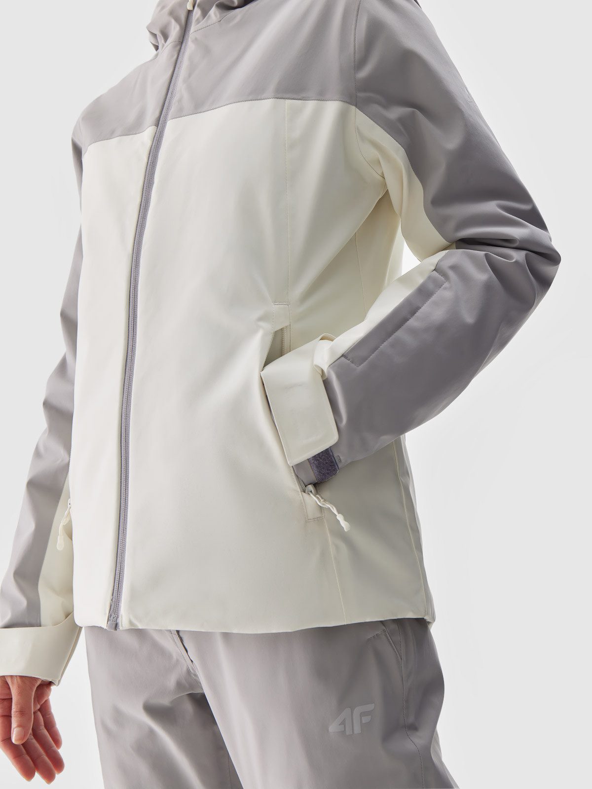 4F Skijacke