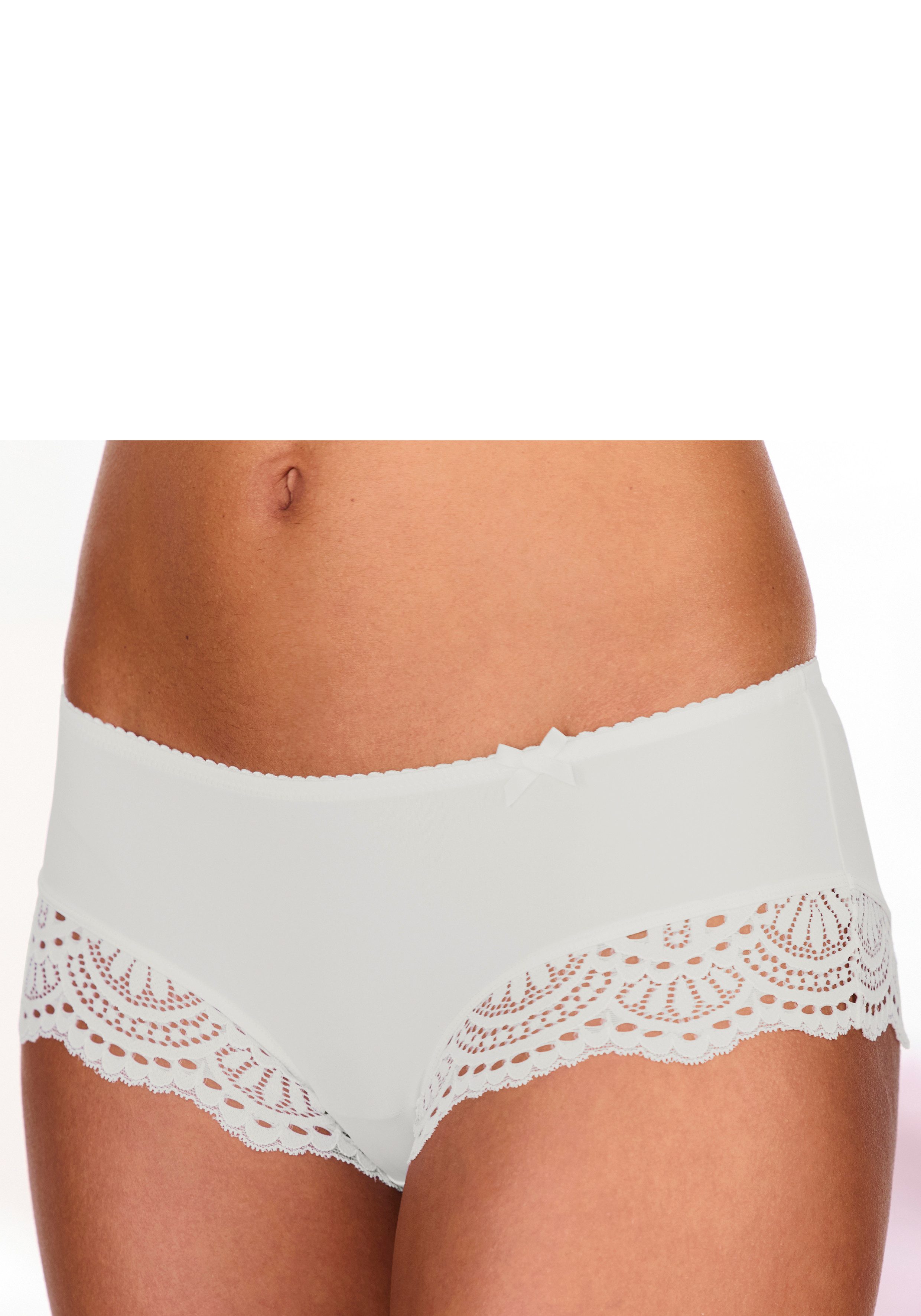 LASCANA Panty Aurora mit edlem Spitzeneinsatz an den Beinausschnitten