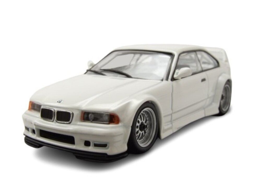 Maxichamps Modellauto BMW M3 E36 GTR 1993 weiß, Maßstab 1:43