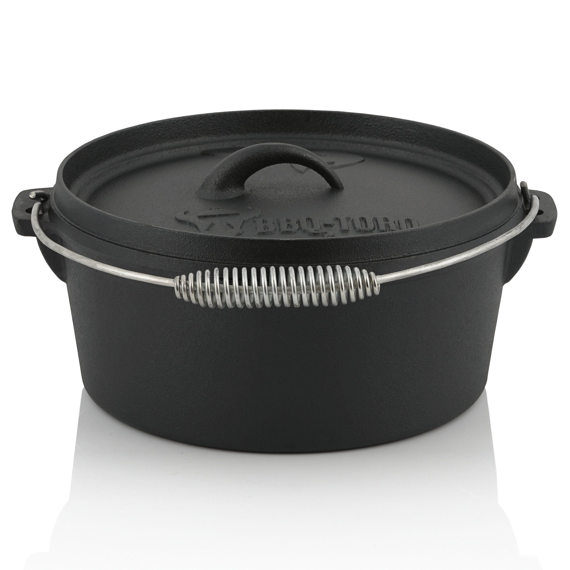 BBQ-Toro Grilltopf 10-teiliges Dutch Oven Set in Holzkiste mit Waffeleisen, Stieltopf, Gusseisen (Set, Dutch Oven Set in Holzkiste)