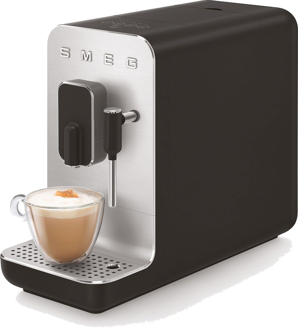 Schwarz BCC02BLMEU, Herausnehmbare Kaffeevollautomat Smeg Brüheinheit