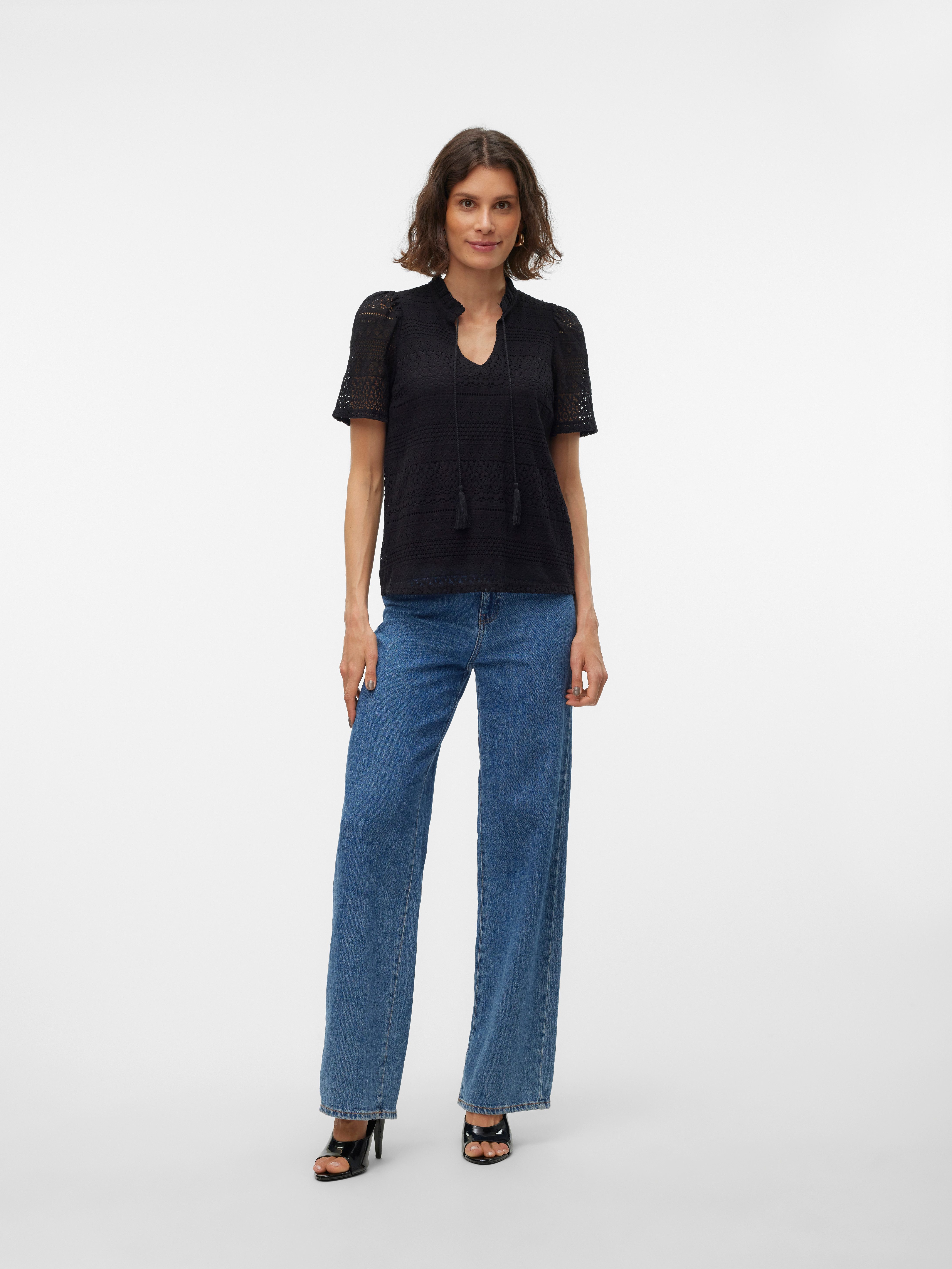 Vero Moda Spitzenshirt VMHONEY LACE S/S TASSEL TOP WVN GA