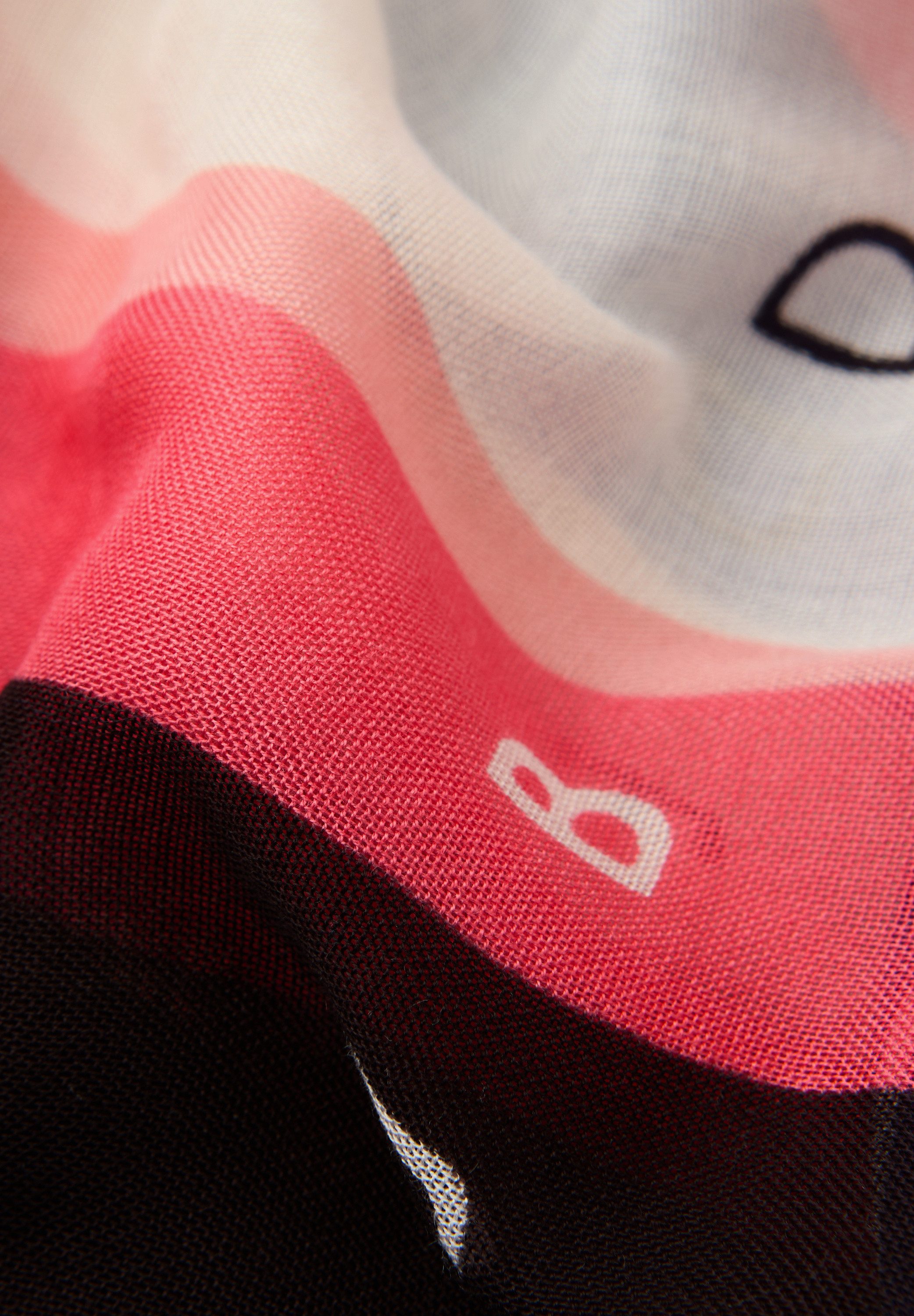 STREET ONE Schal, mit grafischem Muster