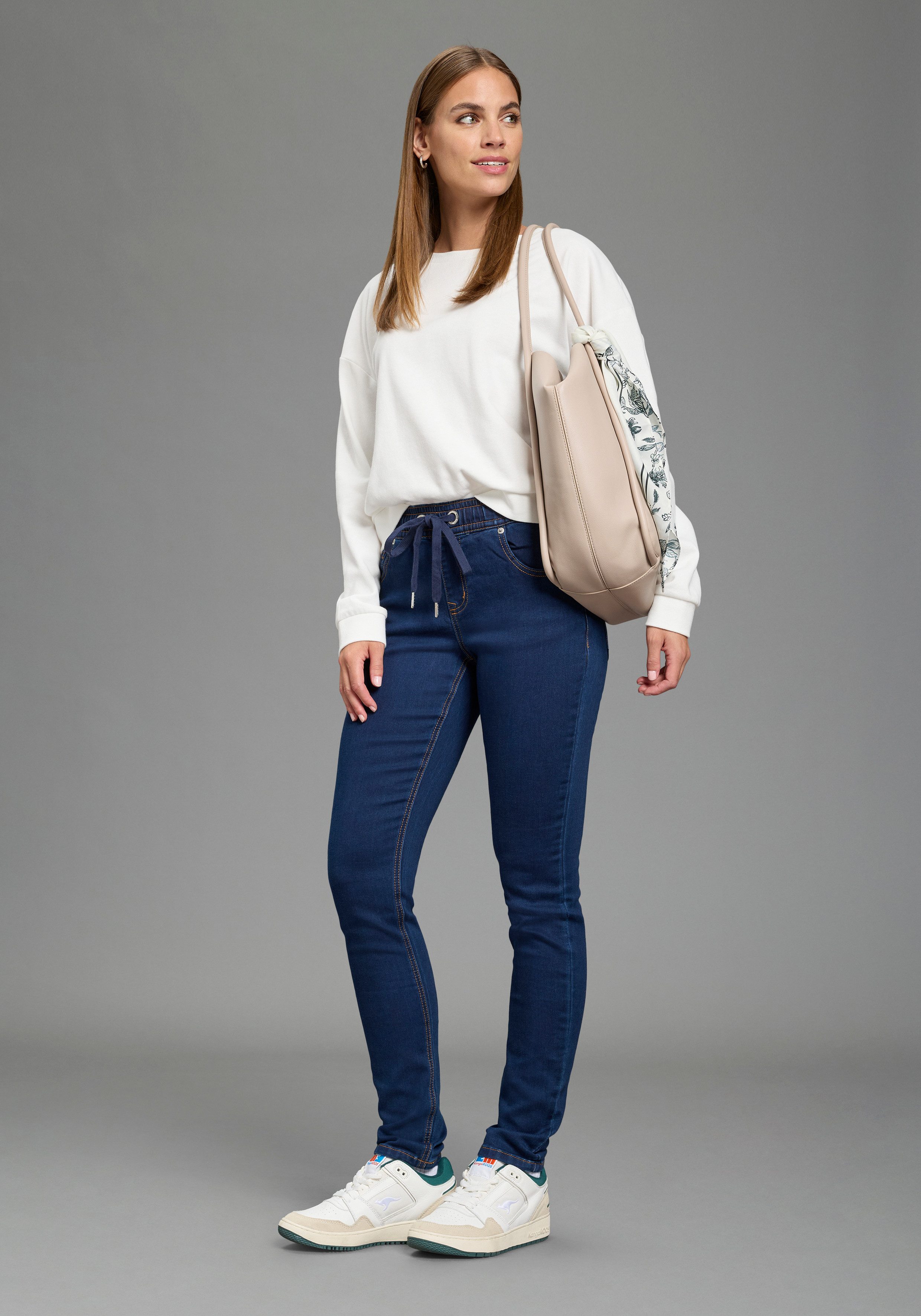 Zum Outfit 4