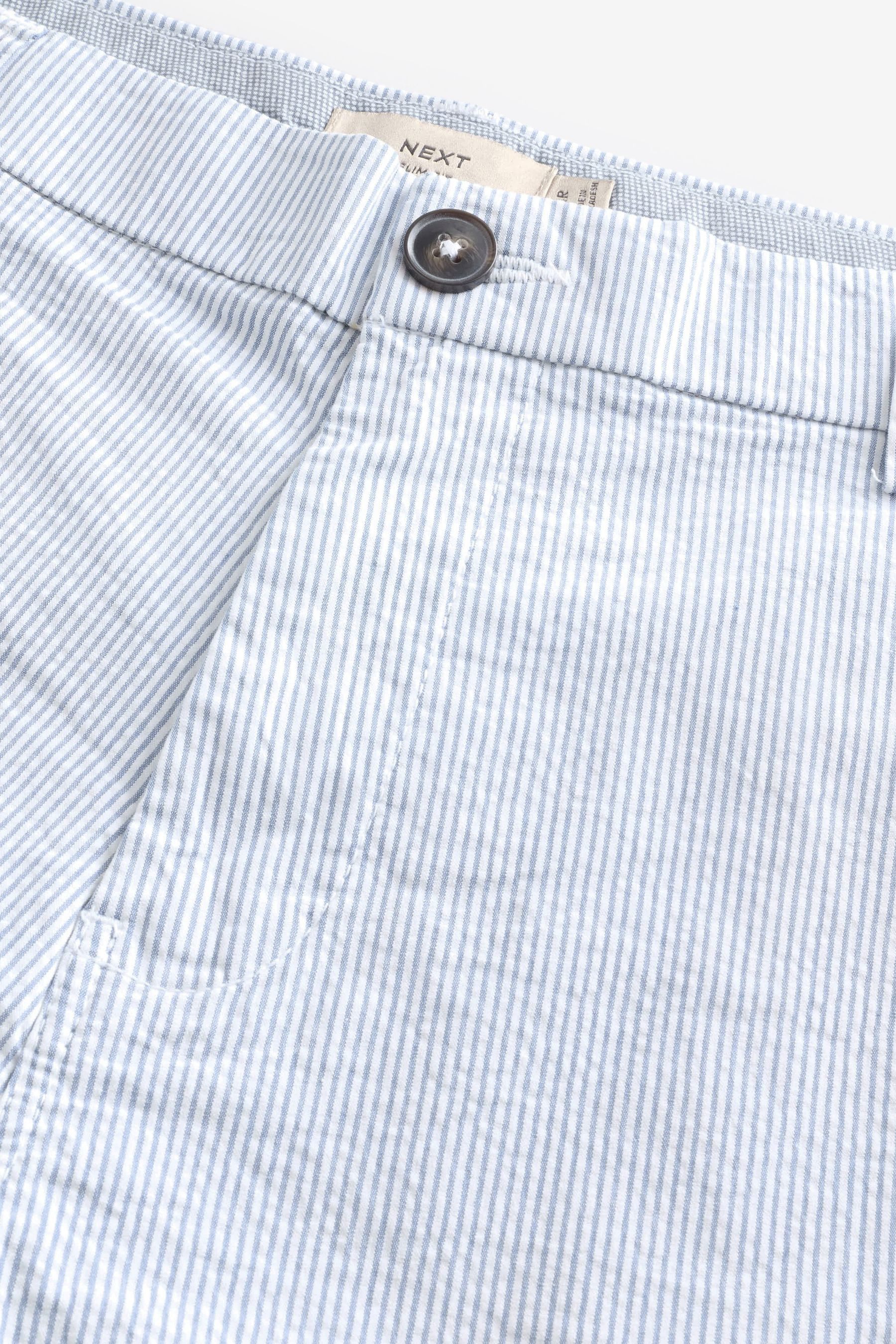 Next Shorts Slim Fit Chinoshorts mit Seersucker und Streifen (1-tlg)